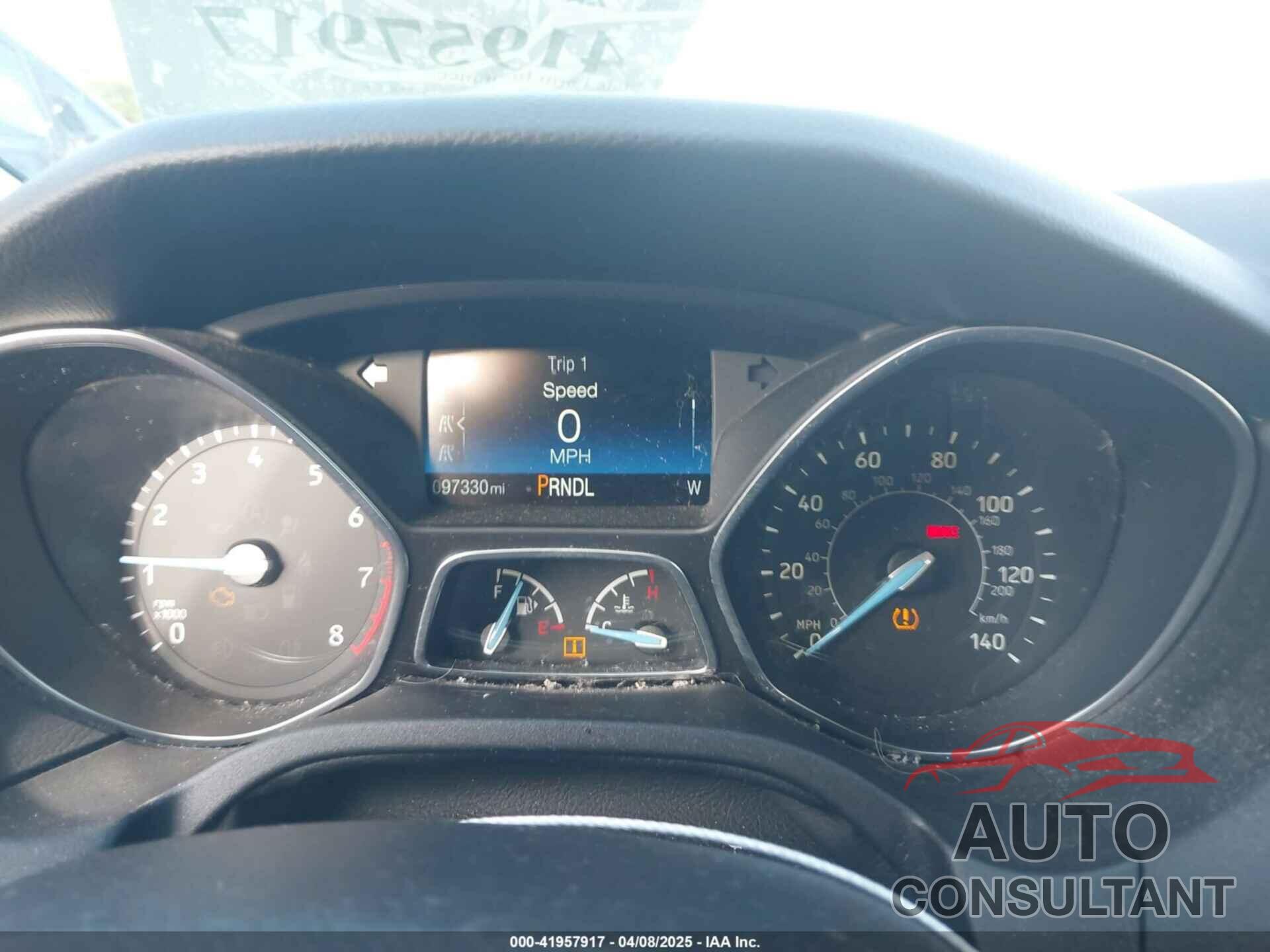 FORD FOCUS 2017 - 1FADP3K23HL259577