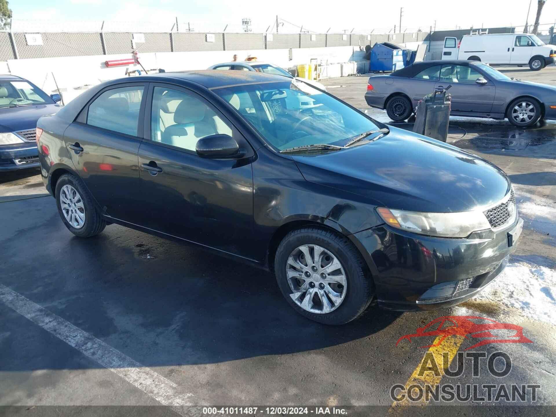 KIA FORTE 2011 - KNAFU4A25B5316826