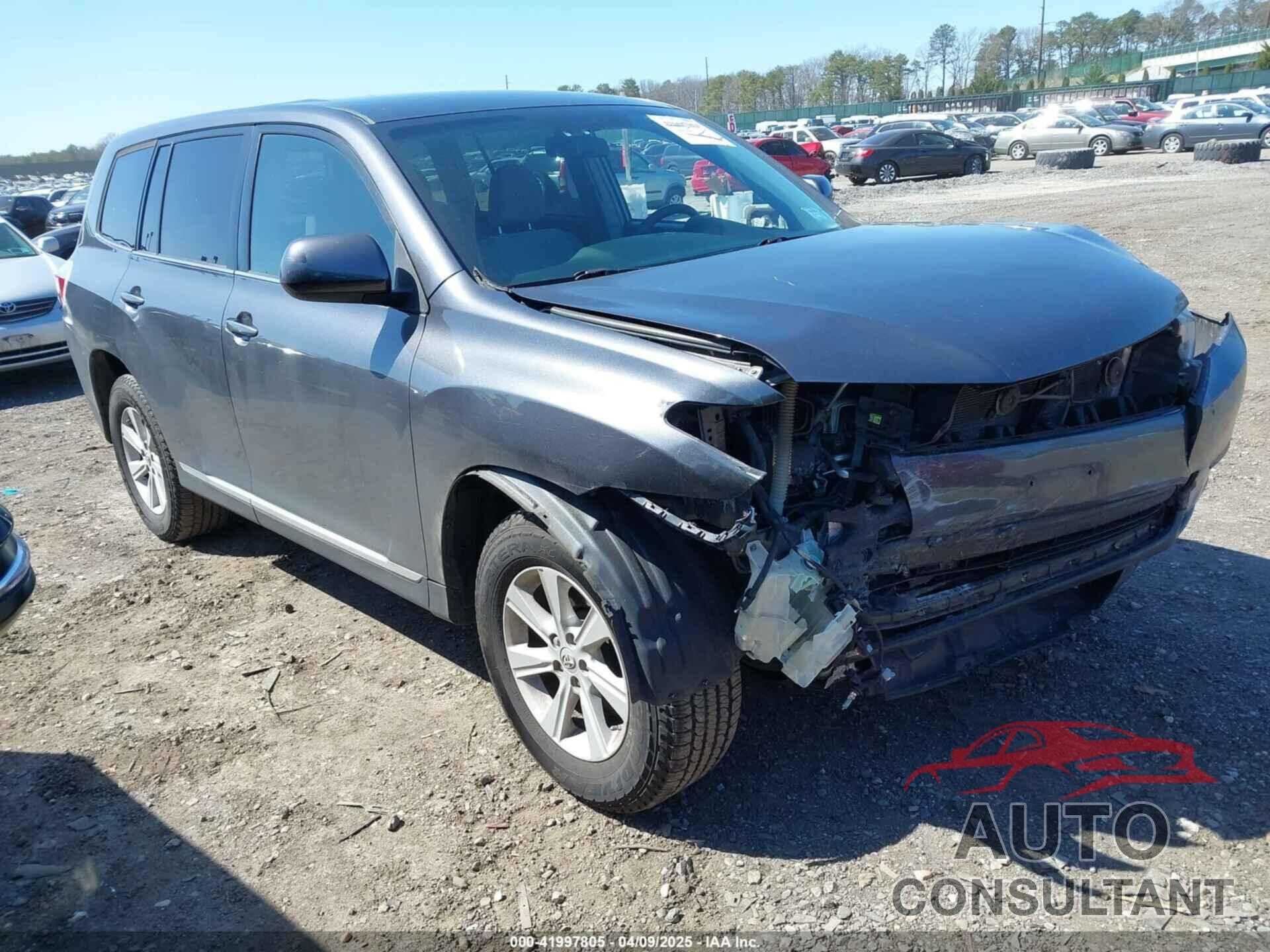 TOYOTA HIGHLANDER 2013 - 5TDBK3EH1DS234119