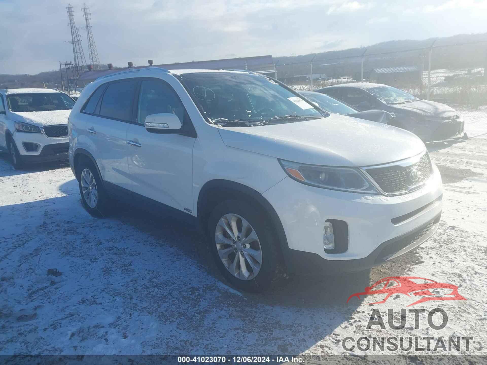 KIA SORENTO 2015 - 5XYKUDA77FG640063