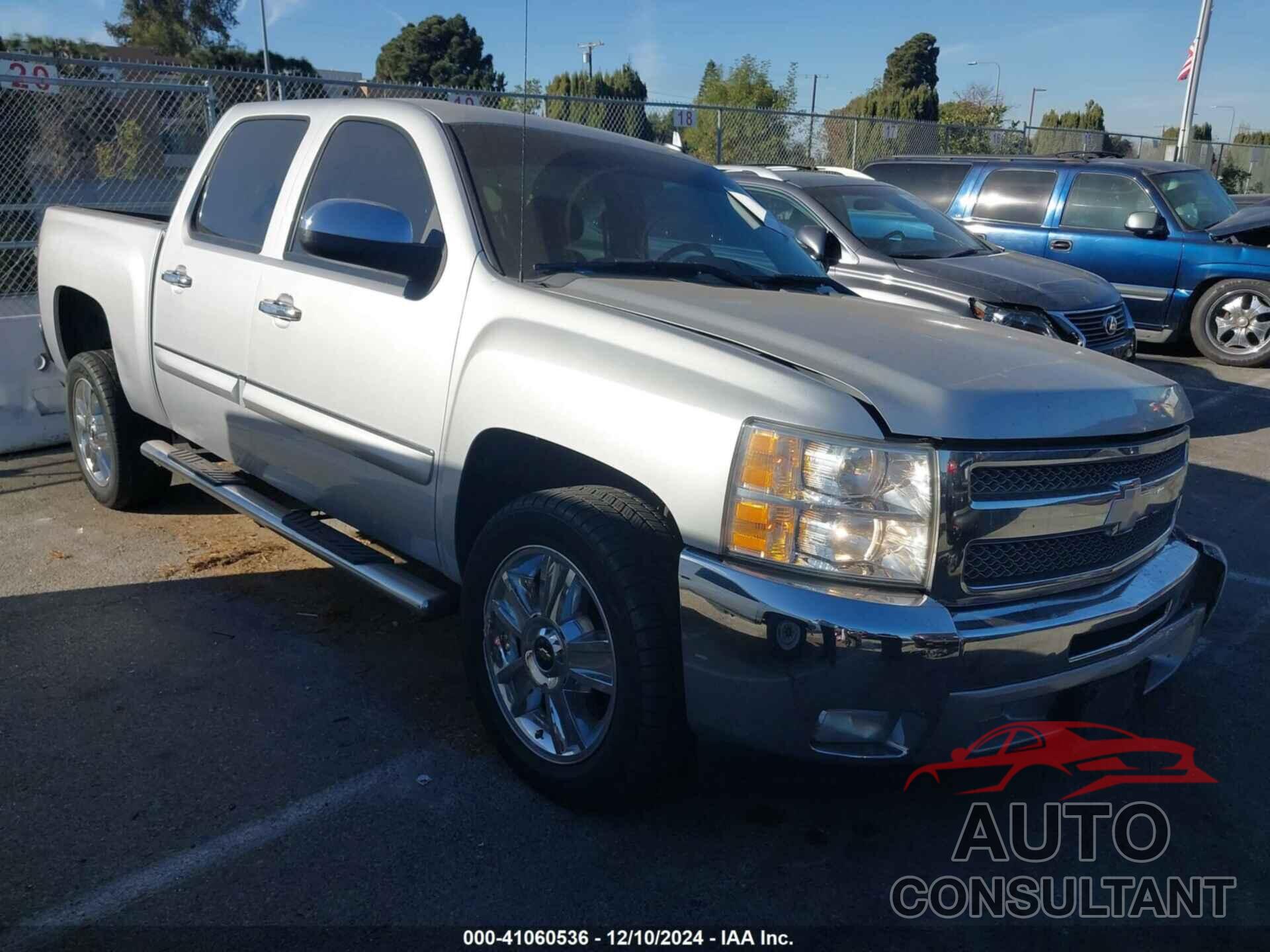 CHEVROLET SILVERADO 1500 2013 - 3GCPCSE06DG112104