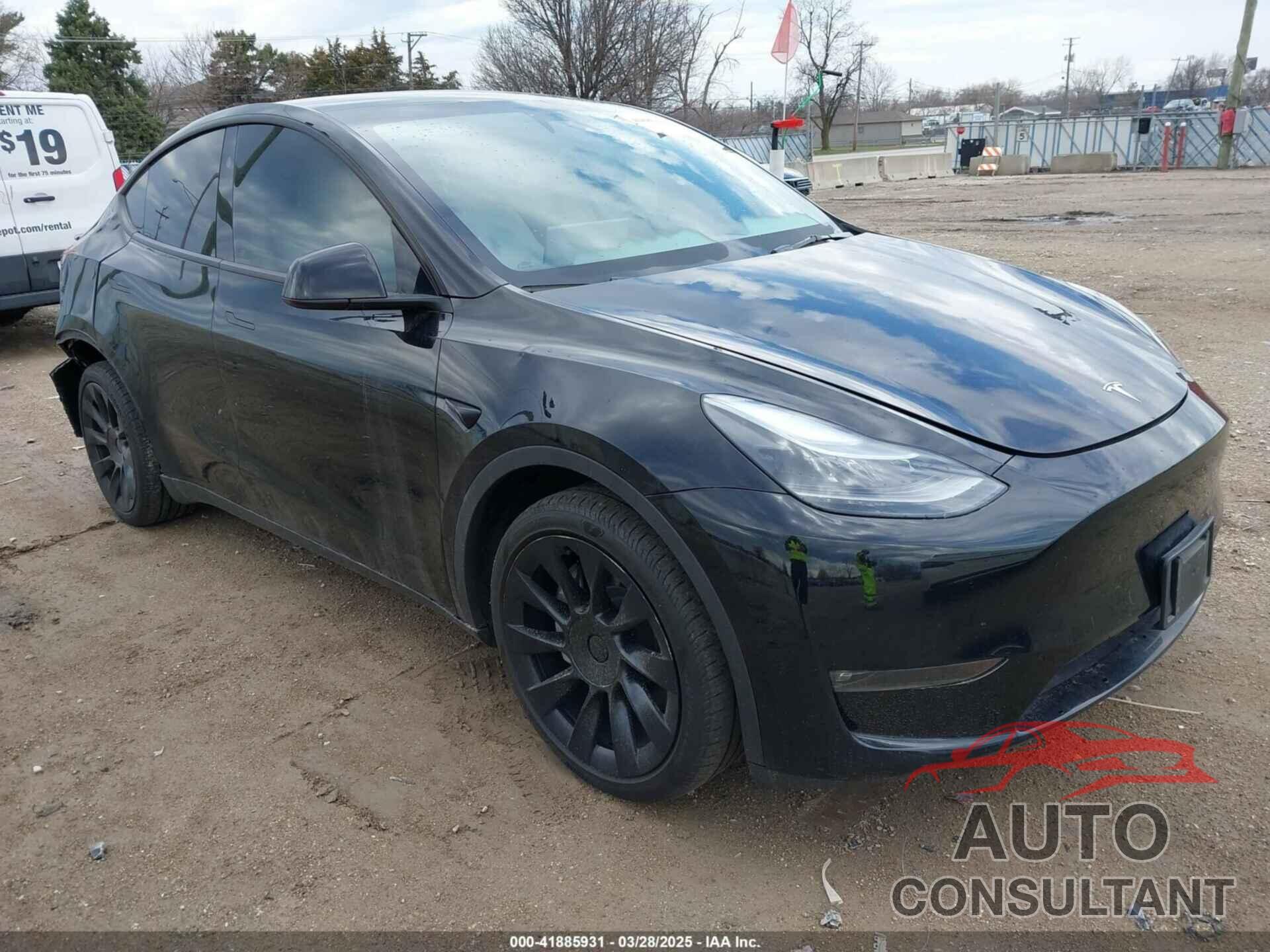 TESLA MODEL Y 2023 - 7SAYGDEE7PF868165