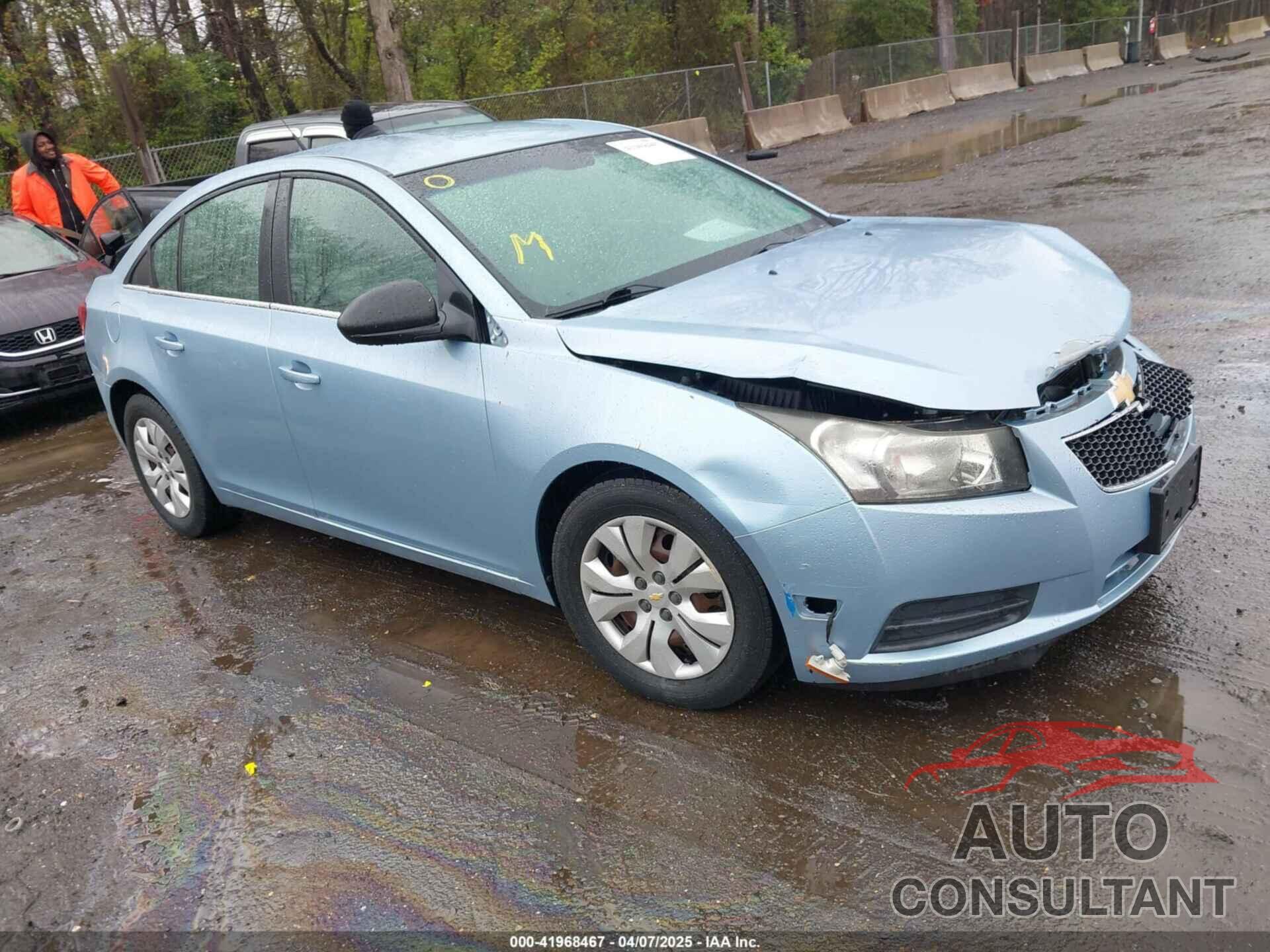 CHEVROLET CRUZE 2012 - 1G1PC5SH0C7220068