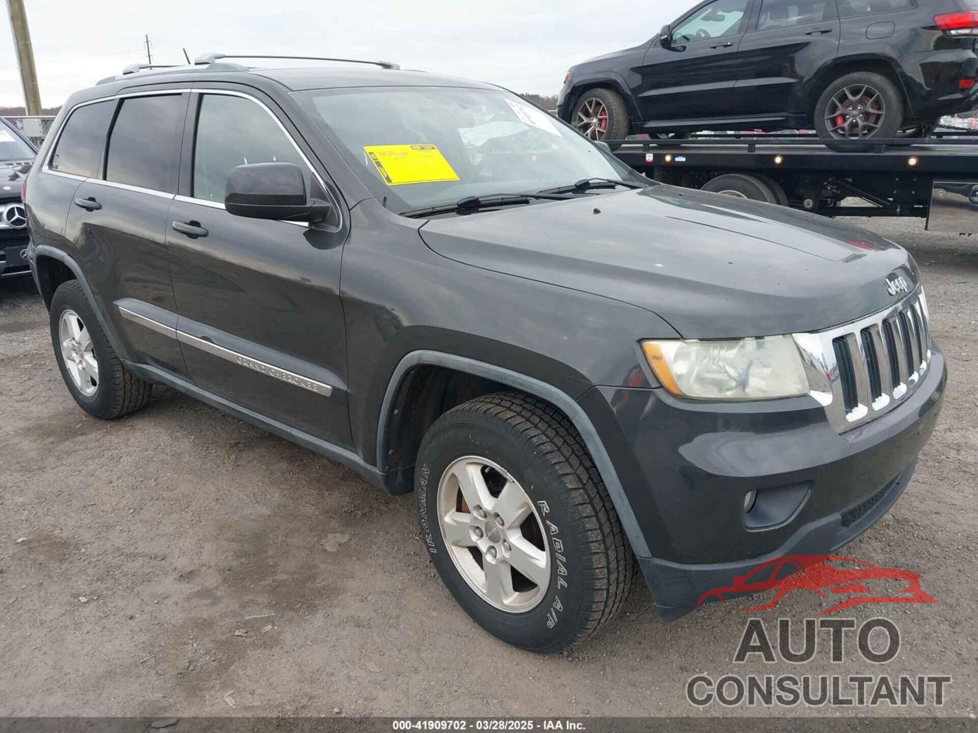 JEEP GRAND CHEROKEE 2011 - 1J4RR4GG7BC670079
