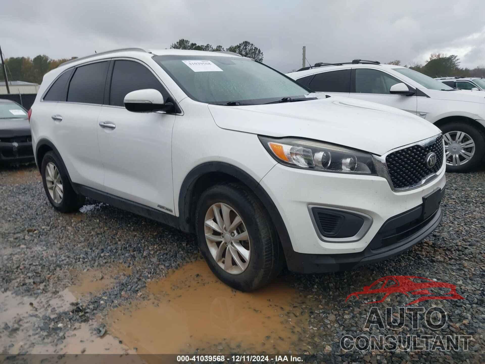 KIA SORENTO 2017 - 5XYPGDA59HG326526