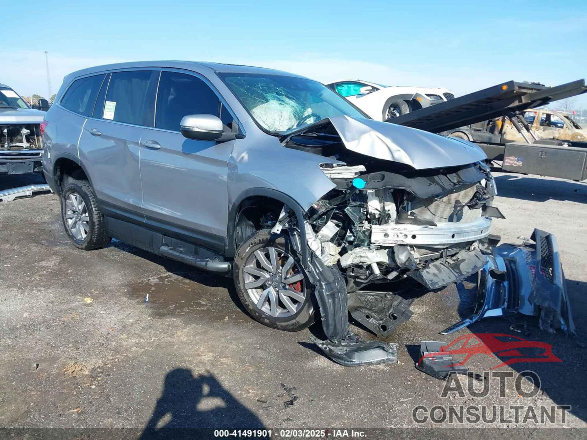HONDA PILOT 2019 - 5FNYF5H5XKB000719
