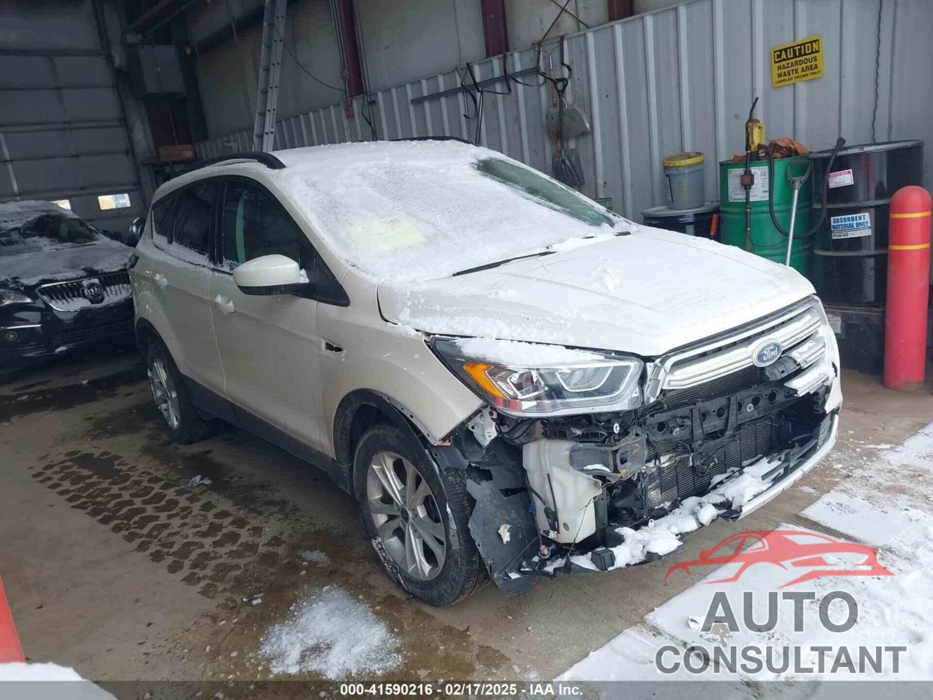 FORD ESCAPE 2018 - 1FMCU9HD1JUB01566
