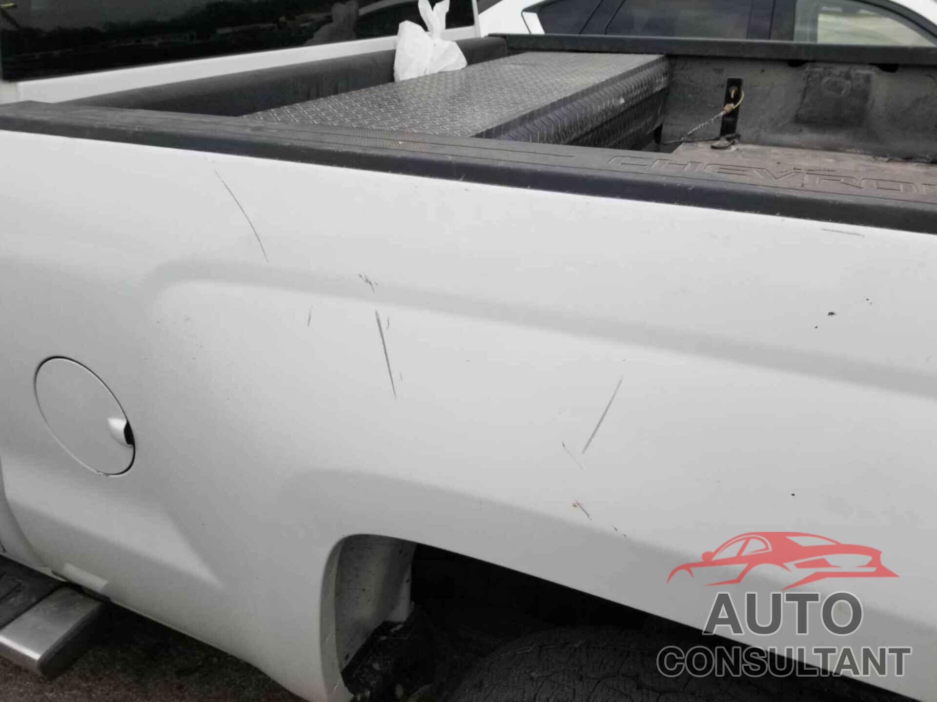 CHEVROLET SILVERADO 2019 - 2GC2KREG6K1204838