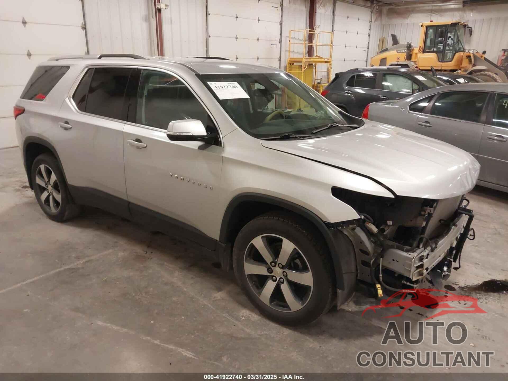 CHEVROLET TRAVERSE 2018 - 1GNEVHKW8JJ134684