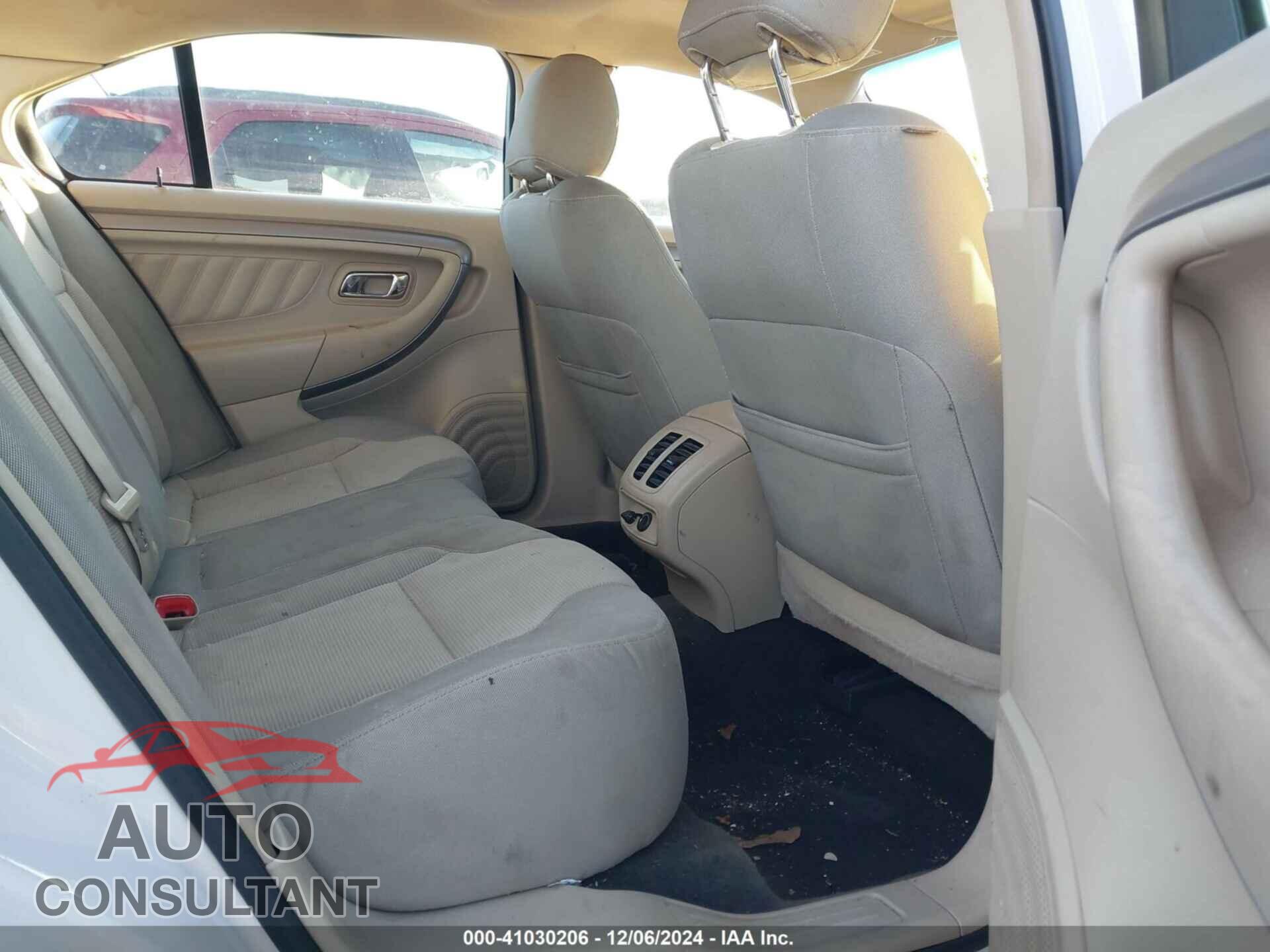 FORD TAURUS 2013 - 1FAHP2E84DG166582