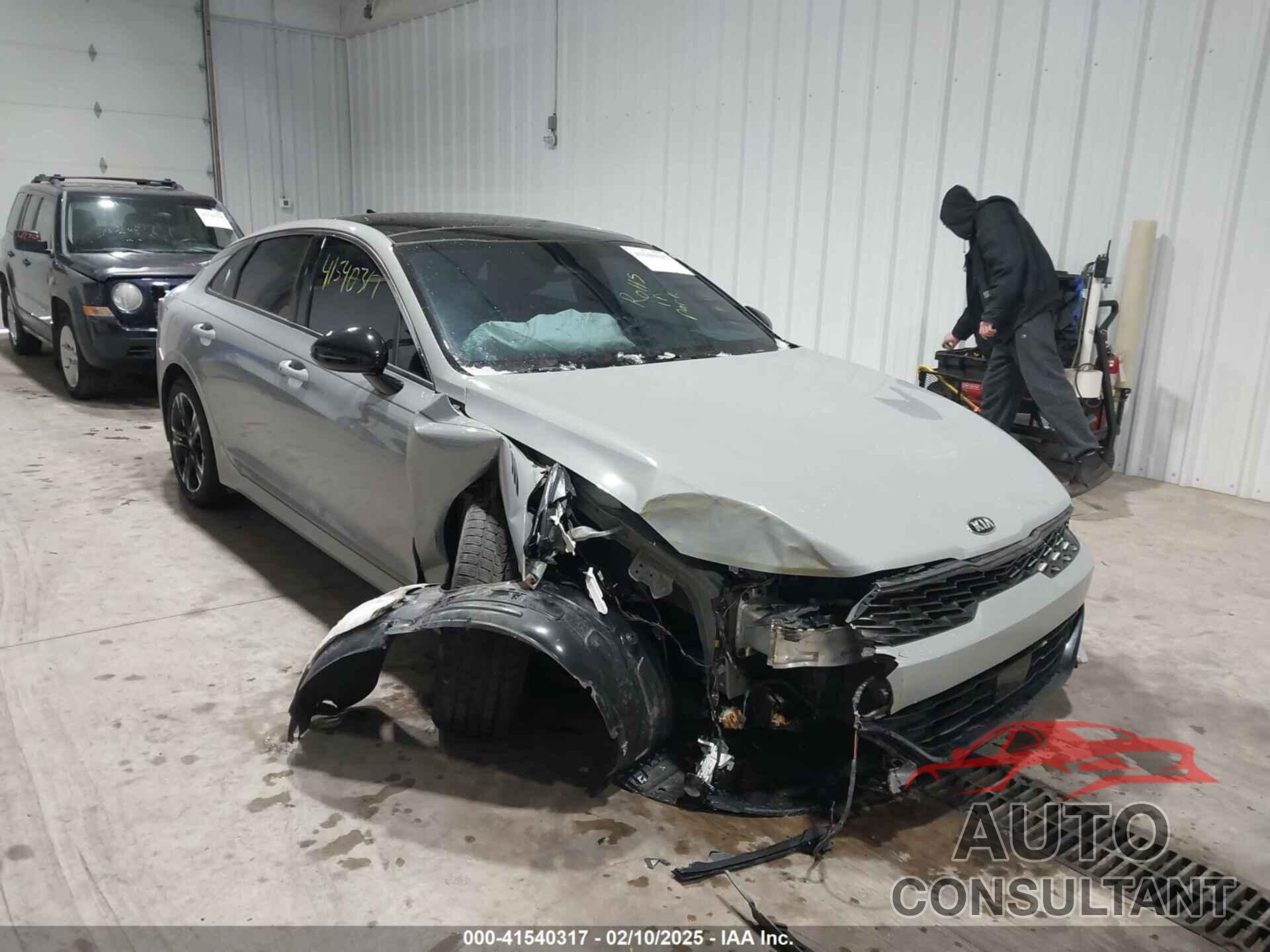 KIA K5 2021 - 5XXG64J25MG018566