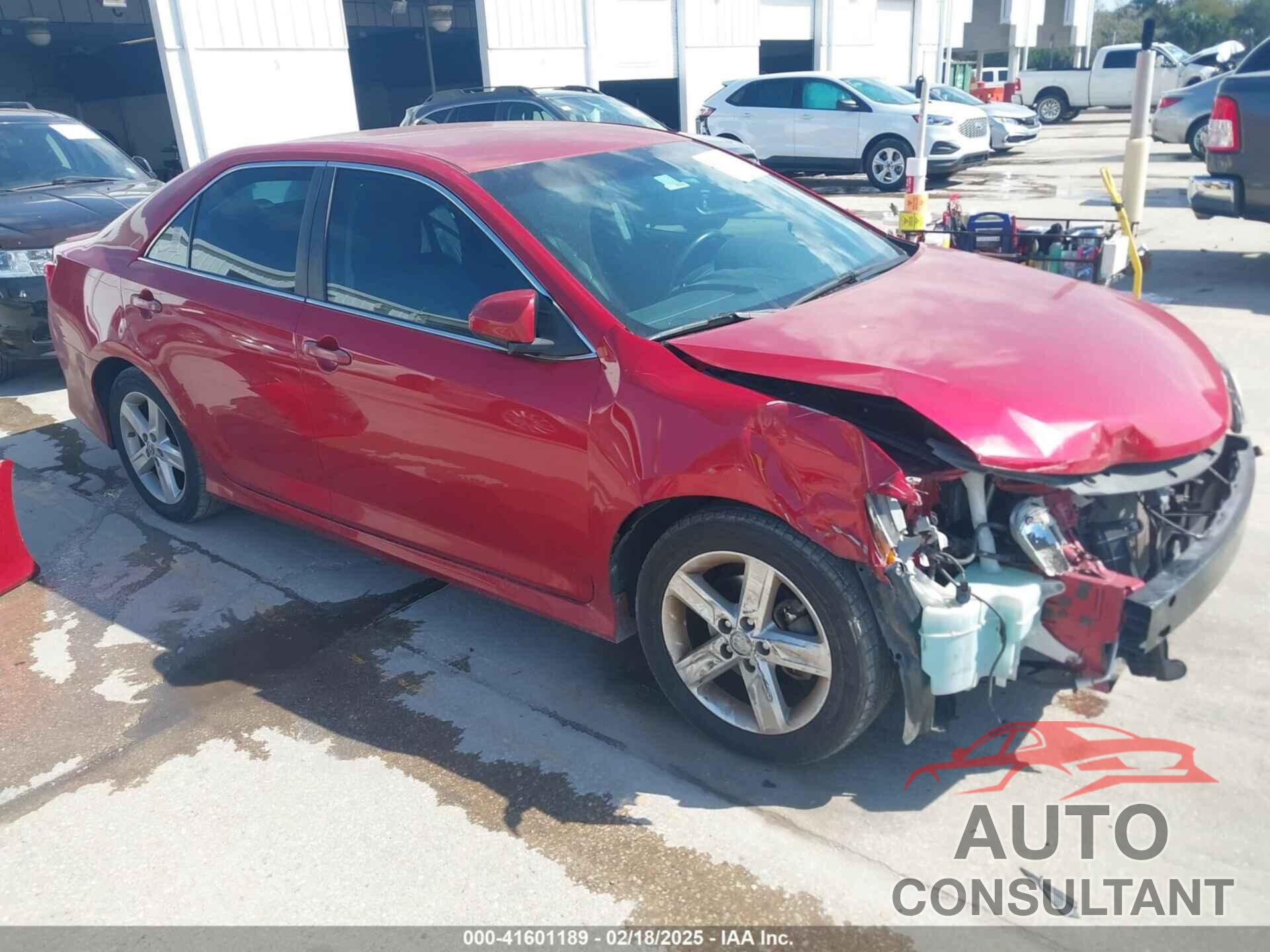 TOYOTA CAMRY 2013 - 4T1BF1FKXDU687505