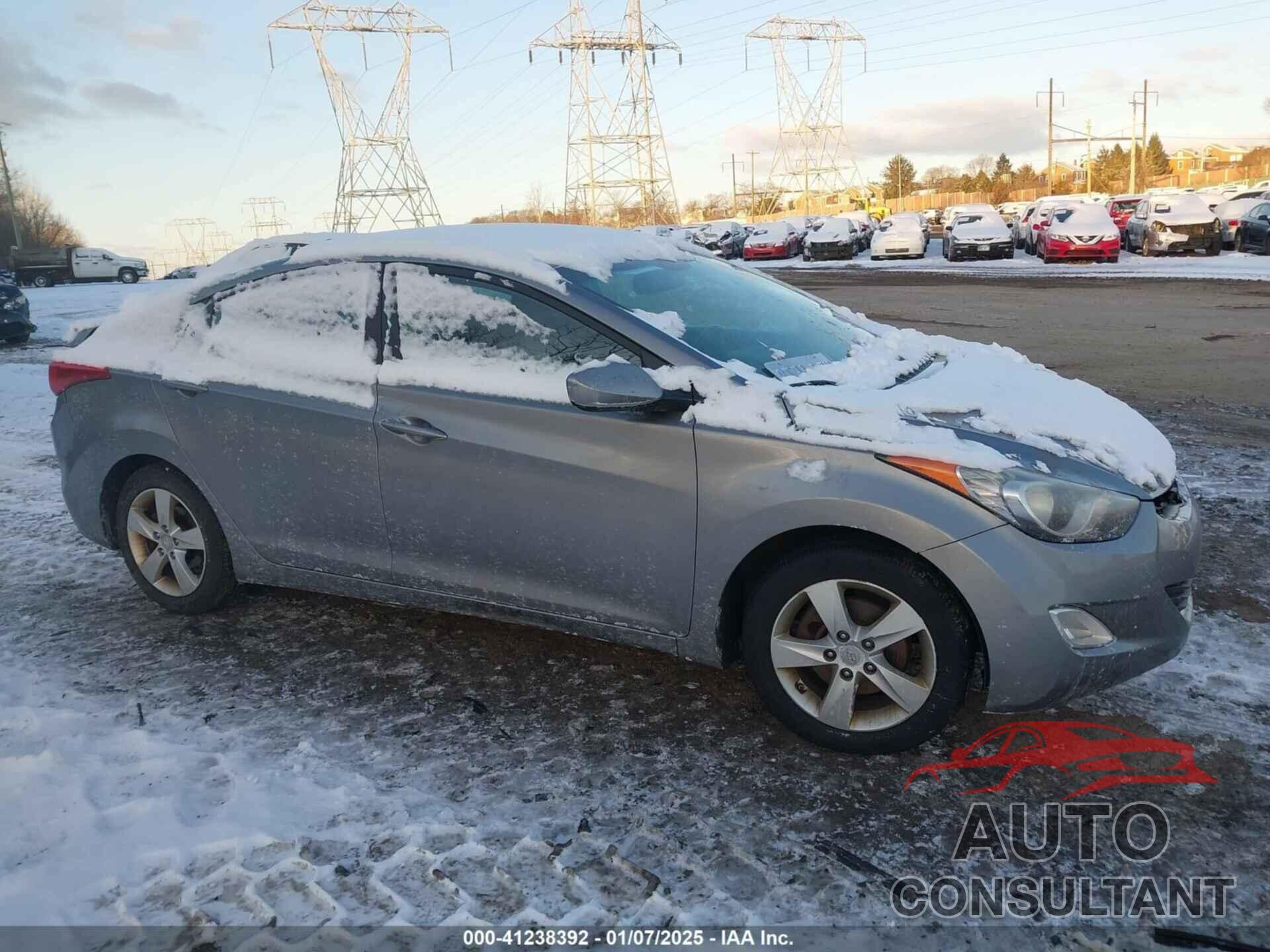 HYUNDAI ELANTRA 2012 - KMHDH4AE0CU369364