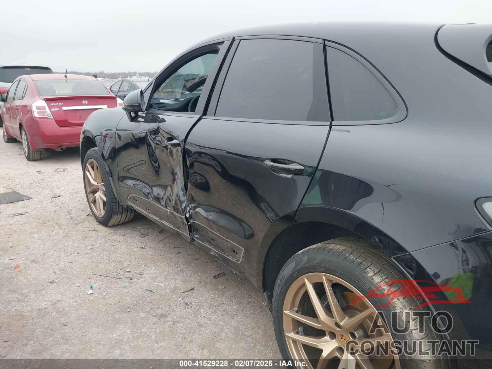 PORSCHE MACAN 2022 - WP1AA2A52NLB06879
