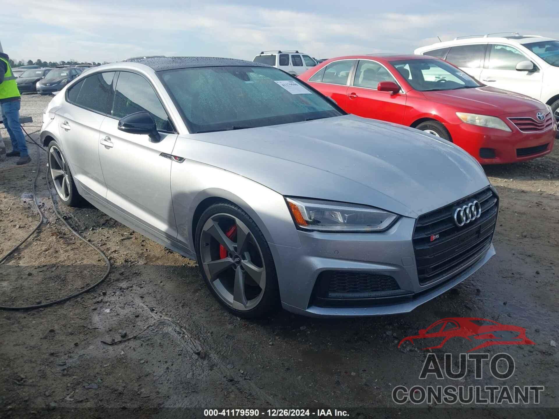 AUDI S5 2019 - WAUB4CF57KA081140