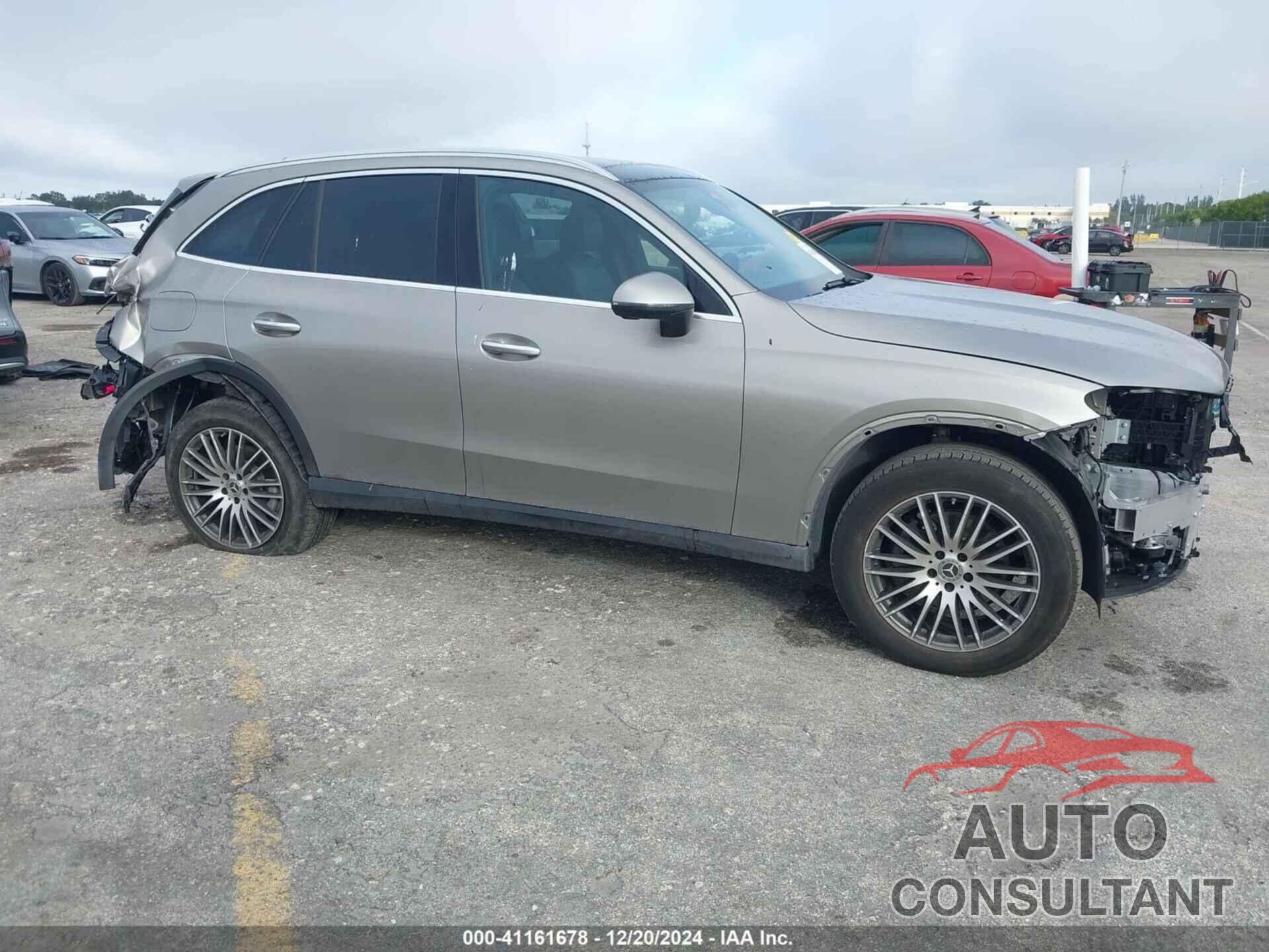 MERCEDES-BENZ GLC 2024 - W1NKM4GB4RF204606