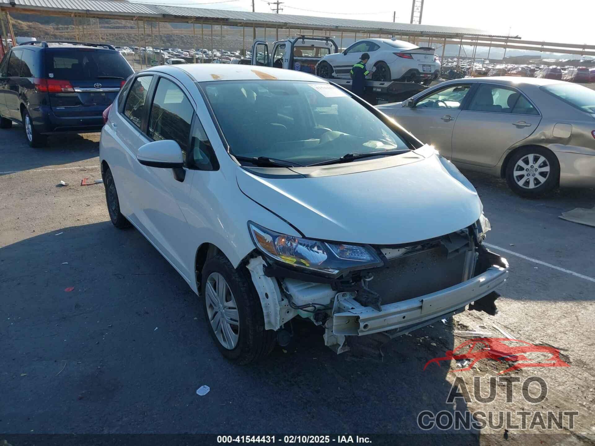 HONDA FIT 2018 - 3HGGK5H49JM732866