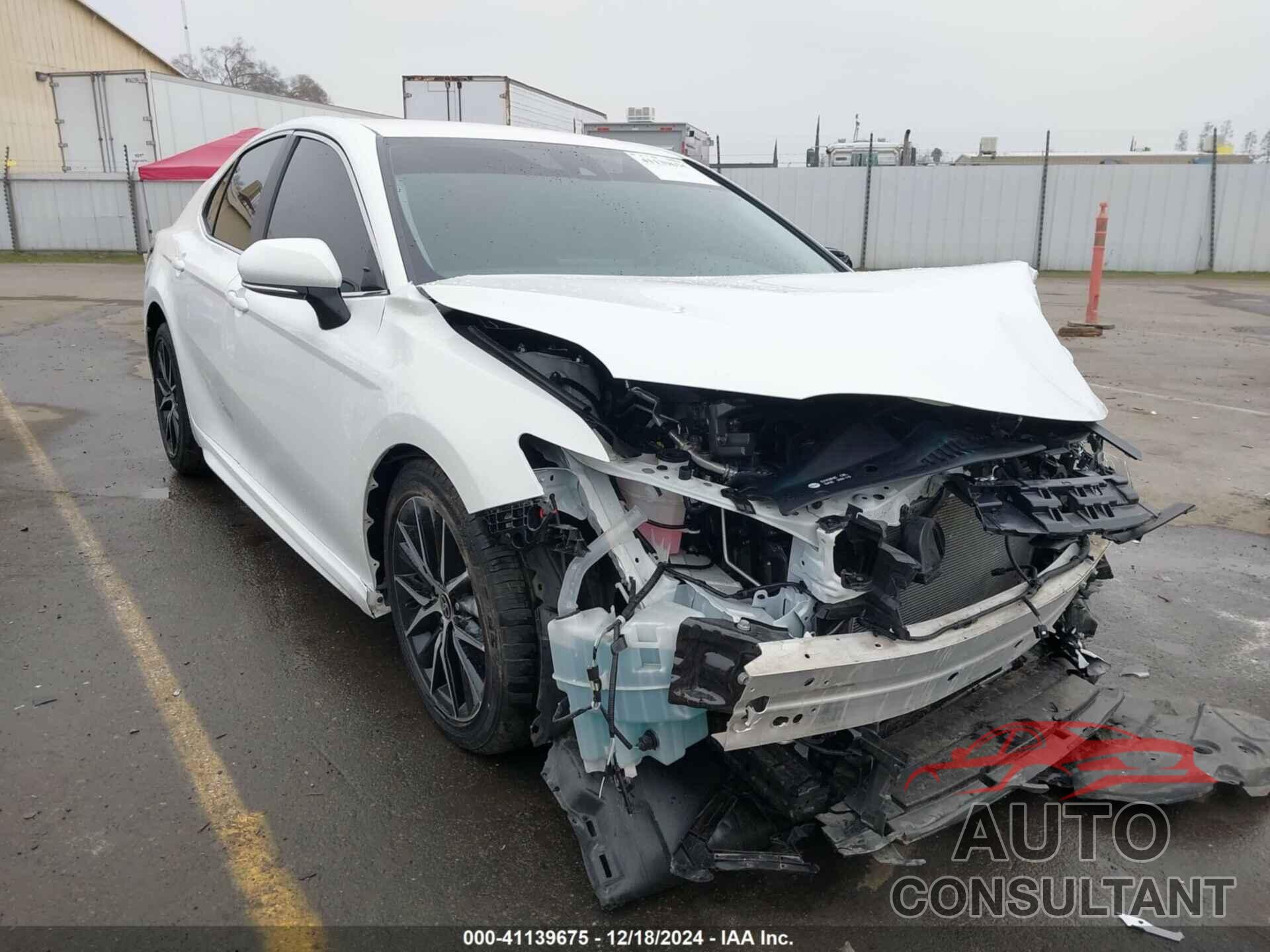 TOYOTA CAMRY 2024 - 4T1G11AK0RU239261