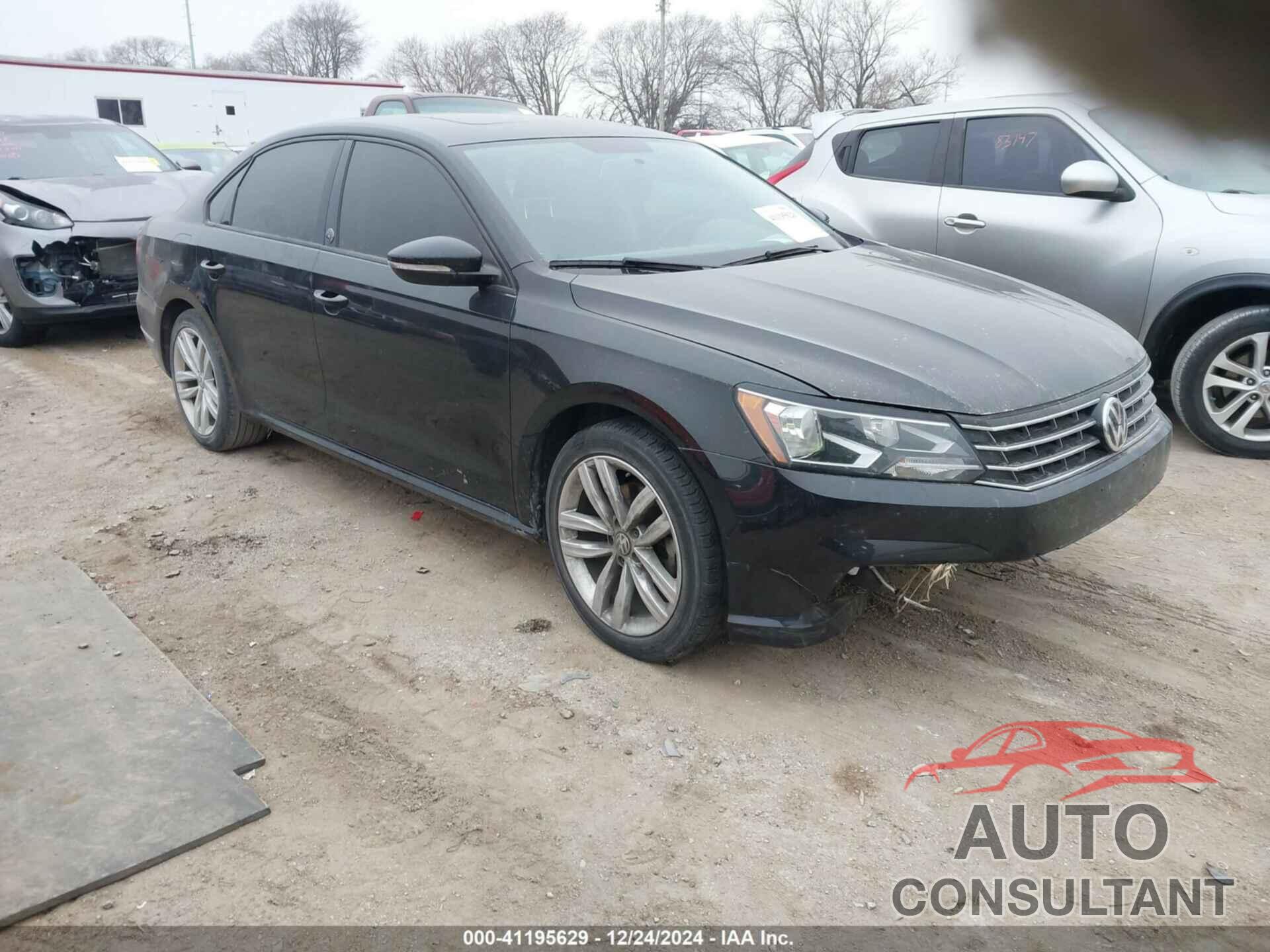 VOLKSWAGEN PASSAT 2019 - 1VWLA7A37KC012477