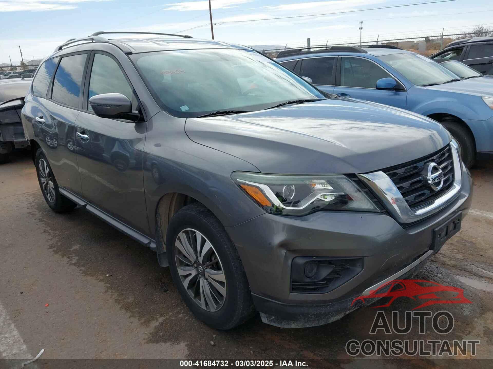 NISSAN PATHFINDER 2018 - 5N1DR2MN6JC606813