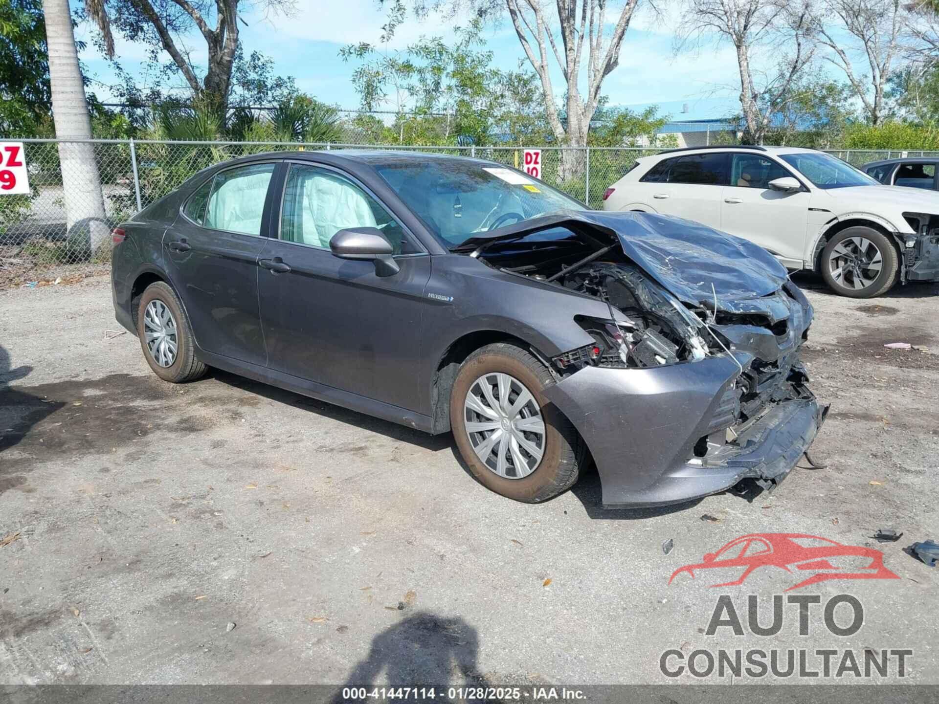 TOYOTA CAMRY 2020 - 4T1C31AK4LU540759
