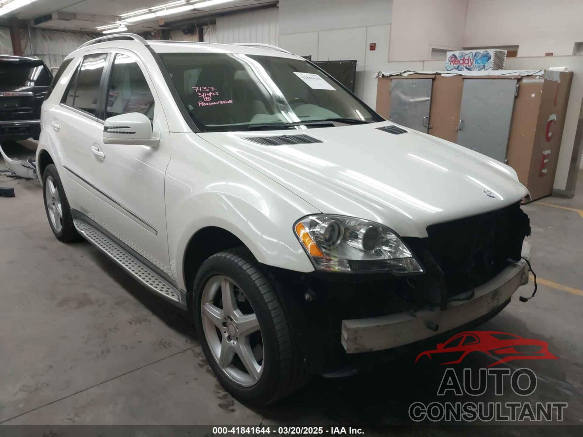 MERCEDES-BENZ ML 550 2011 - 4JGBB7CB3BA694331