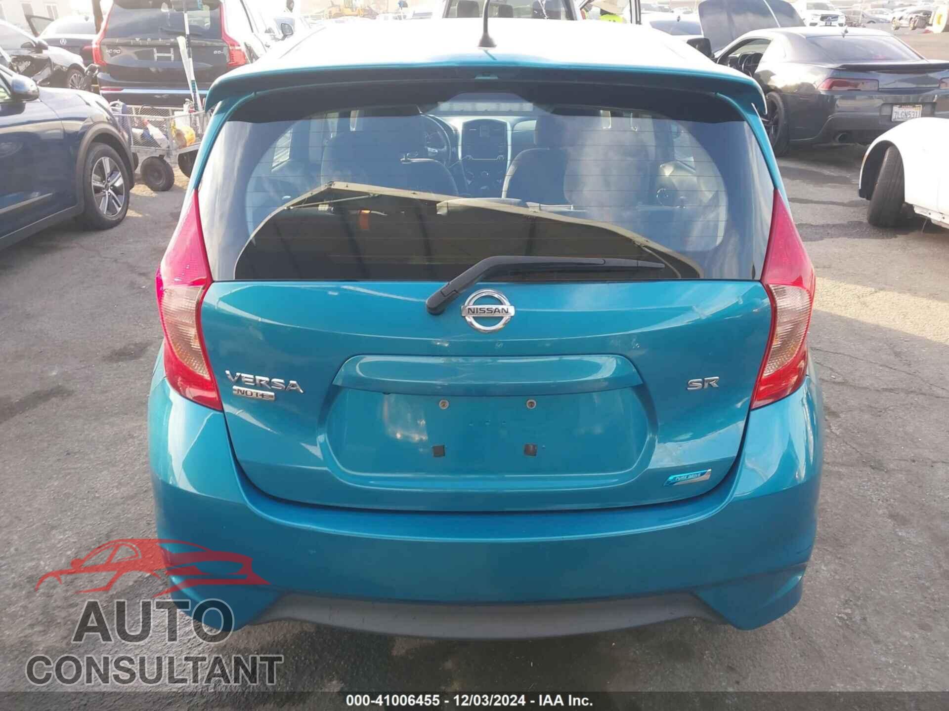 NISSAN VERSA NOTE 2015 - 3N1CE2CP3FL450212