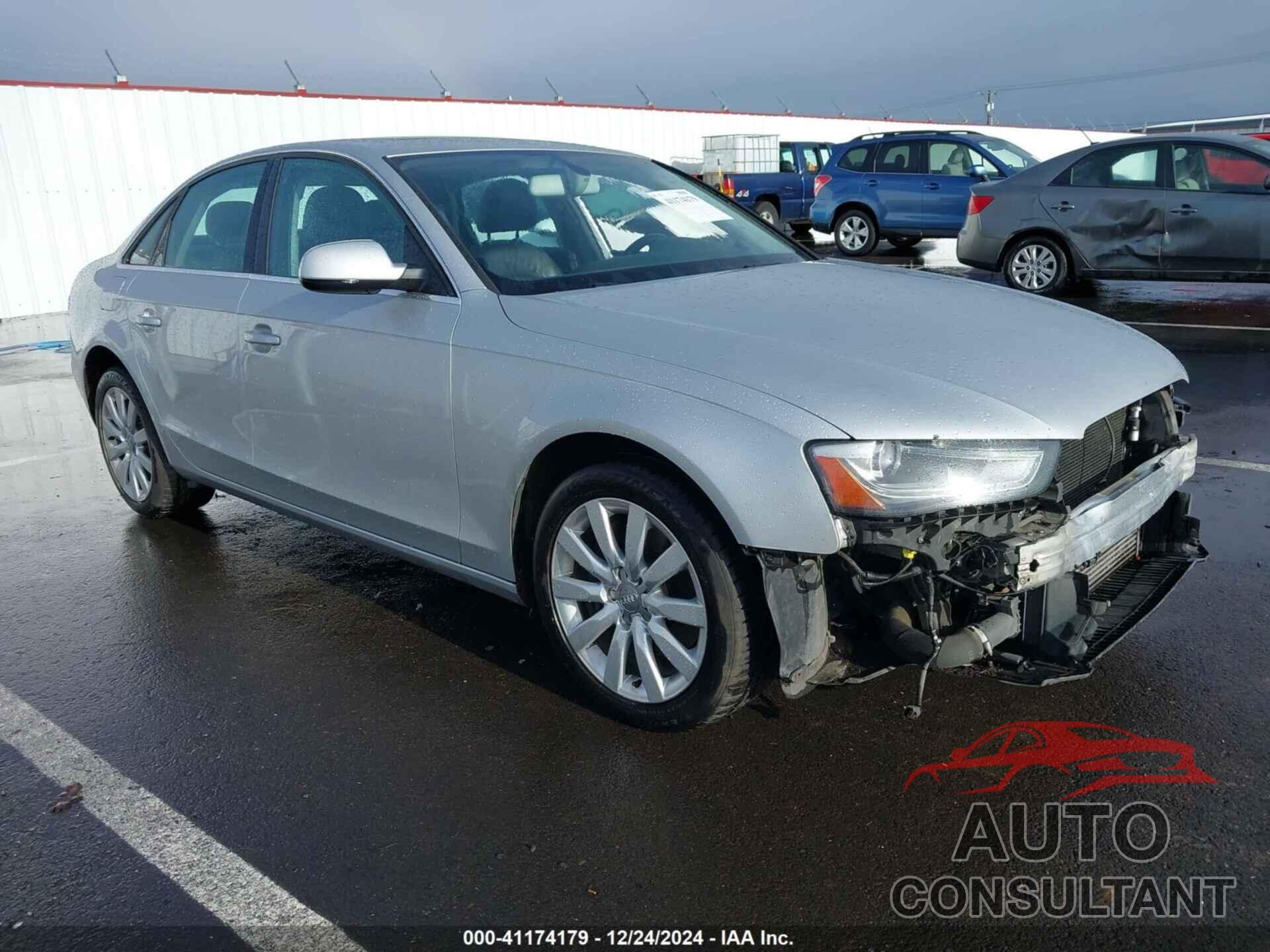 AUDI A4 2013 - WAUAFAFL0DA049982