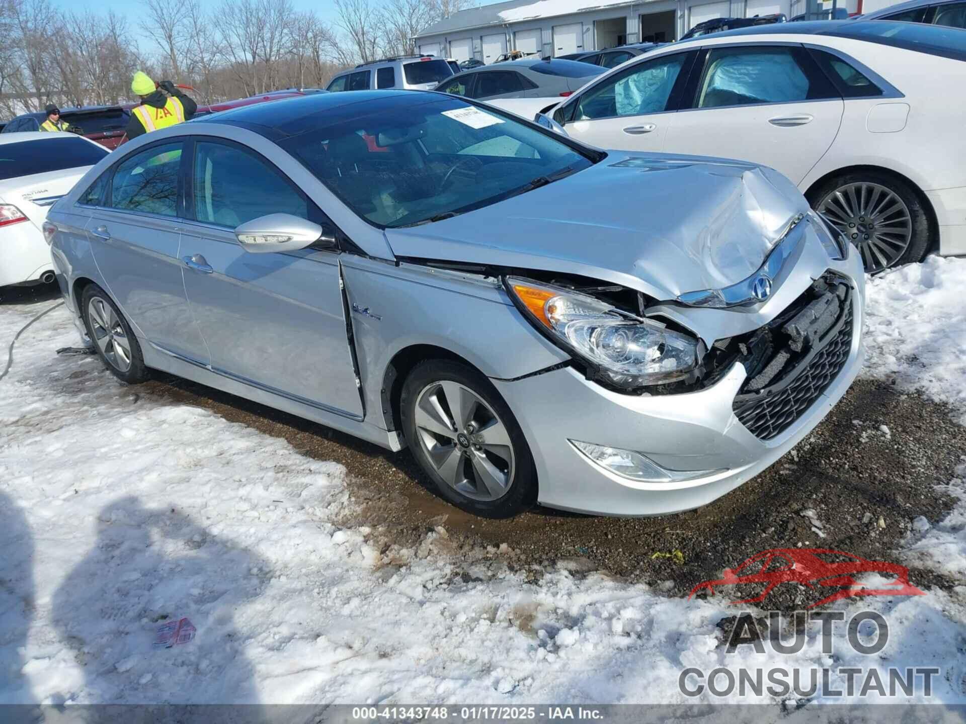 HYUNDAI SONATA 2012 - KMHEC4A40CA031460