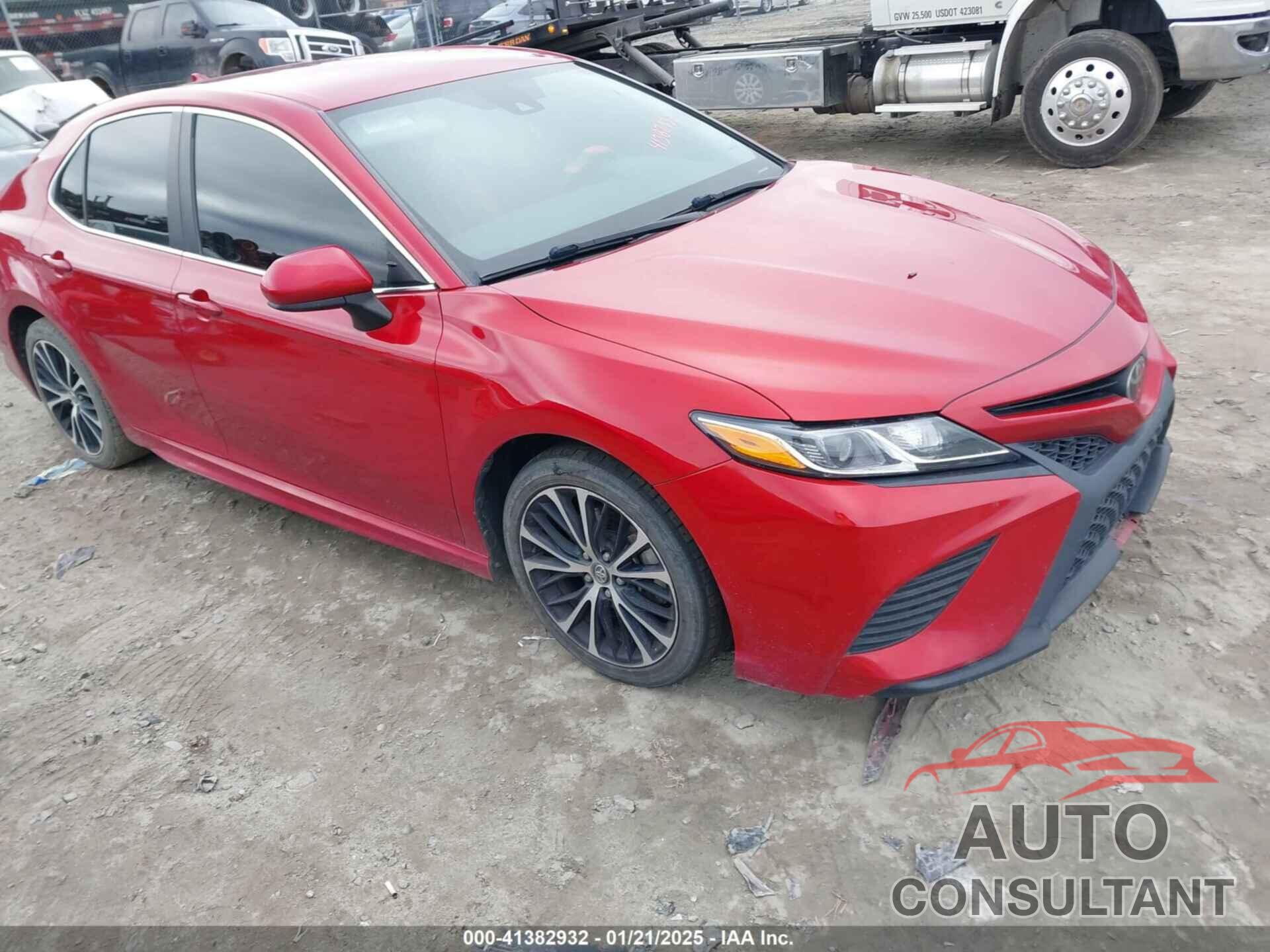 TOYOTA CAMRY 2020 - 4T1G11AK1LU352661