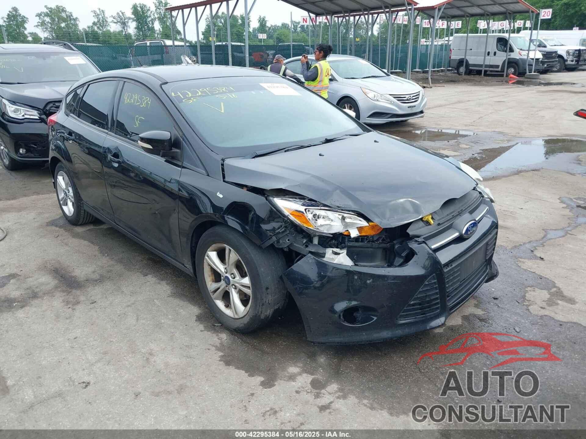 FORD FOCUS 2013 - 1FADP3K26DL330443
