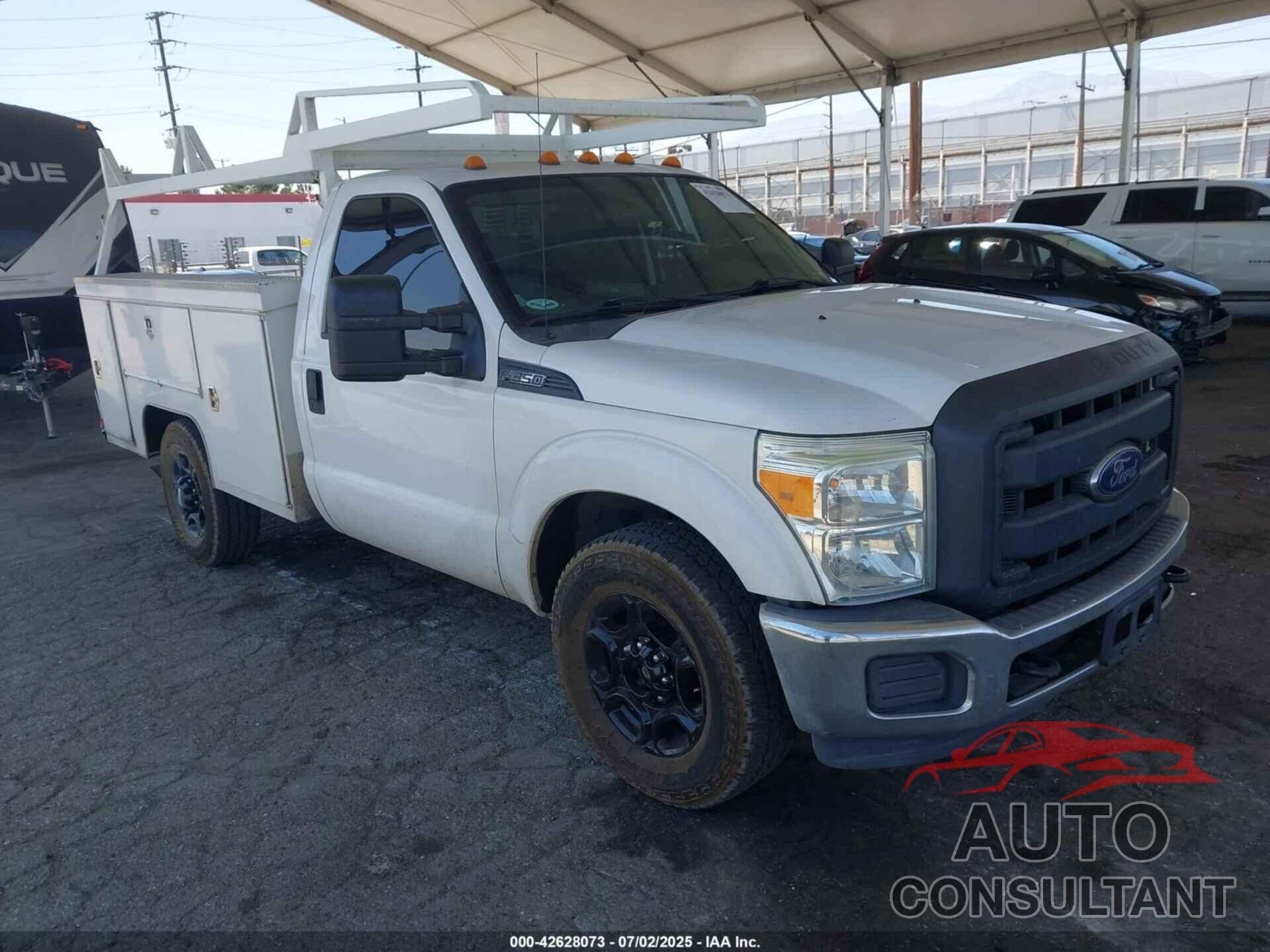 FORD F-350 CHASSIS 2015 - 1FDRF3E62FEC39559