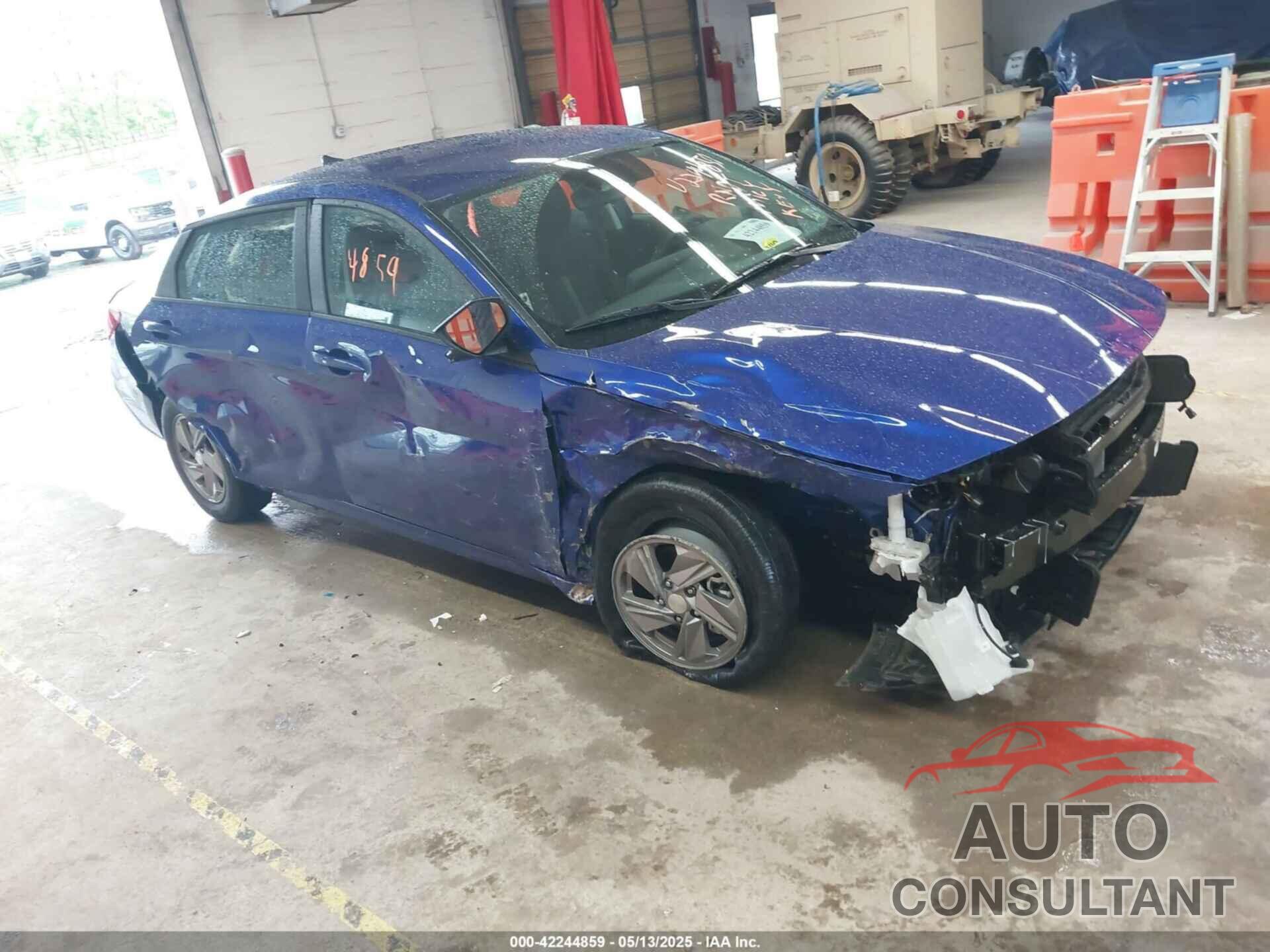 HYUNDAI ELANTRA 2025 - KMHLL4DG0SU955293