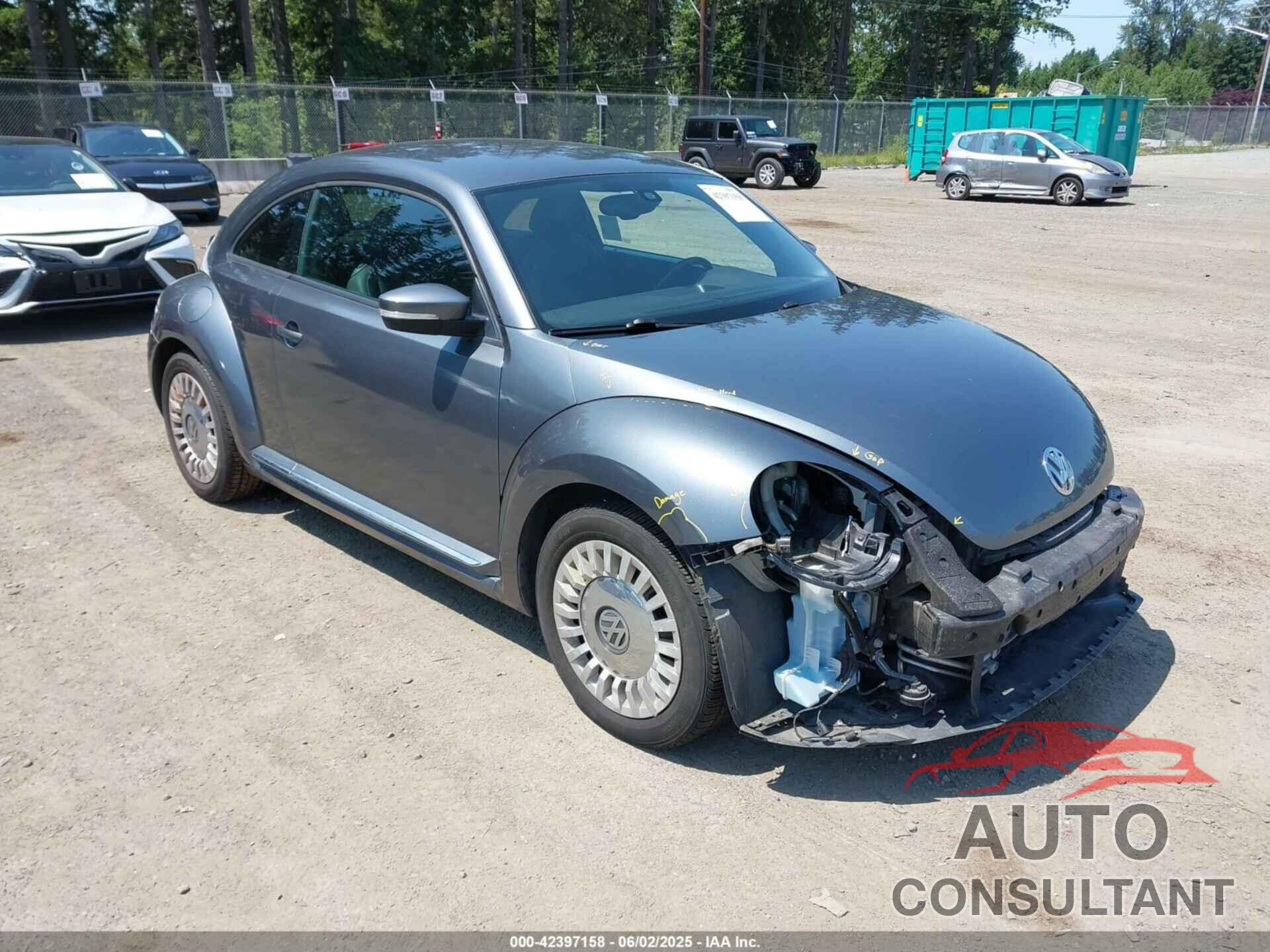 VOLKSWAGEN BEETLE 2016 - 3VWJ17AT2GM608058