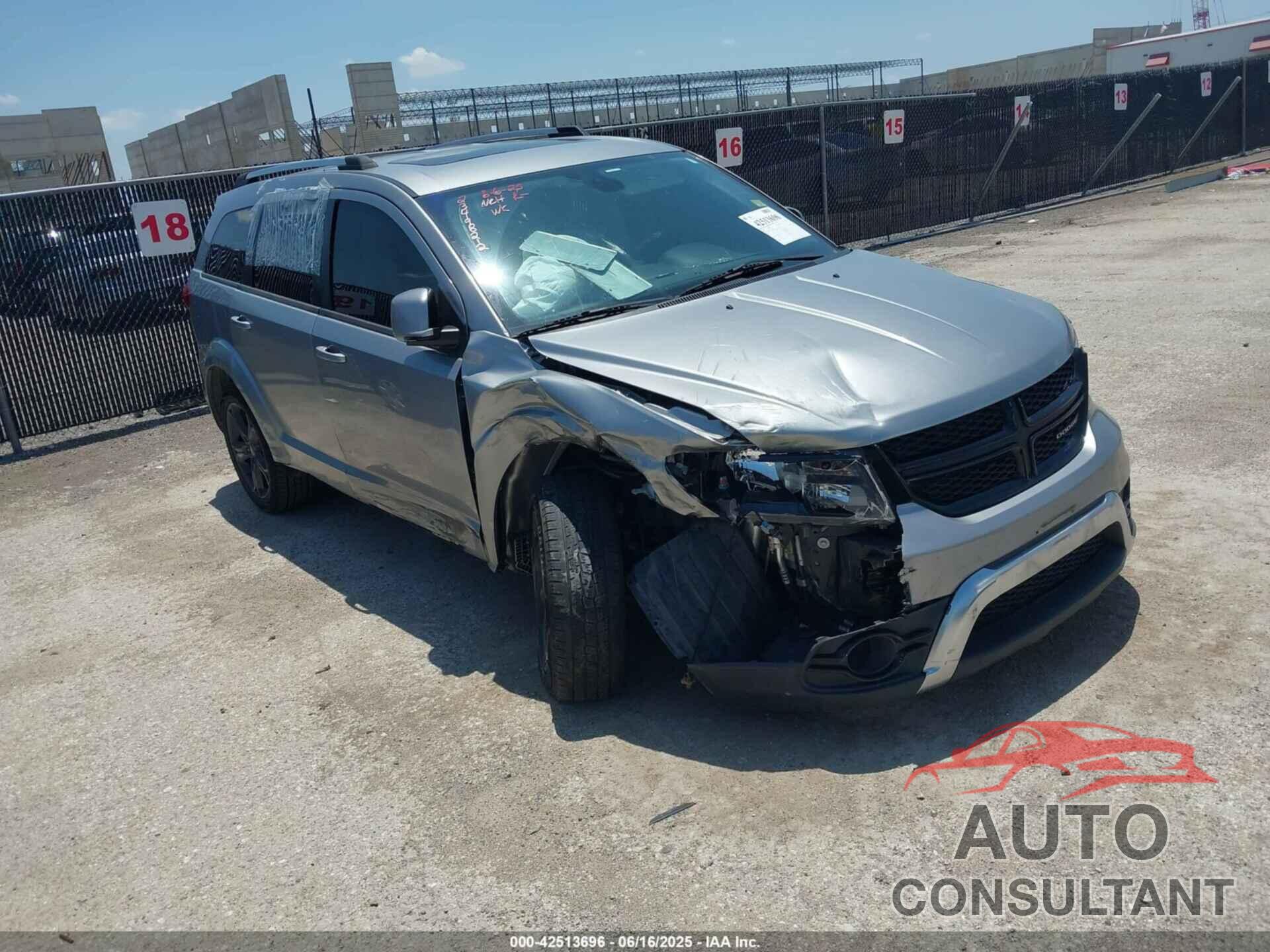 DODGE JOURNEY 2020 - 3C4PDCGB2LT225474