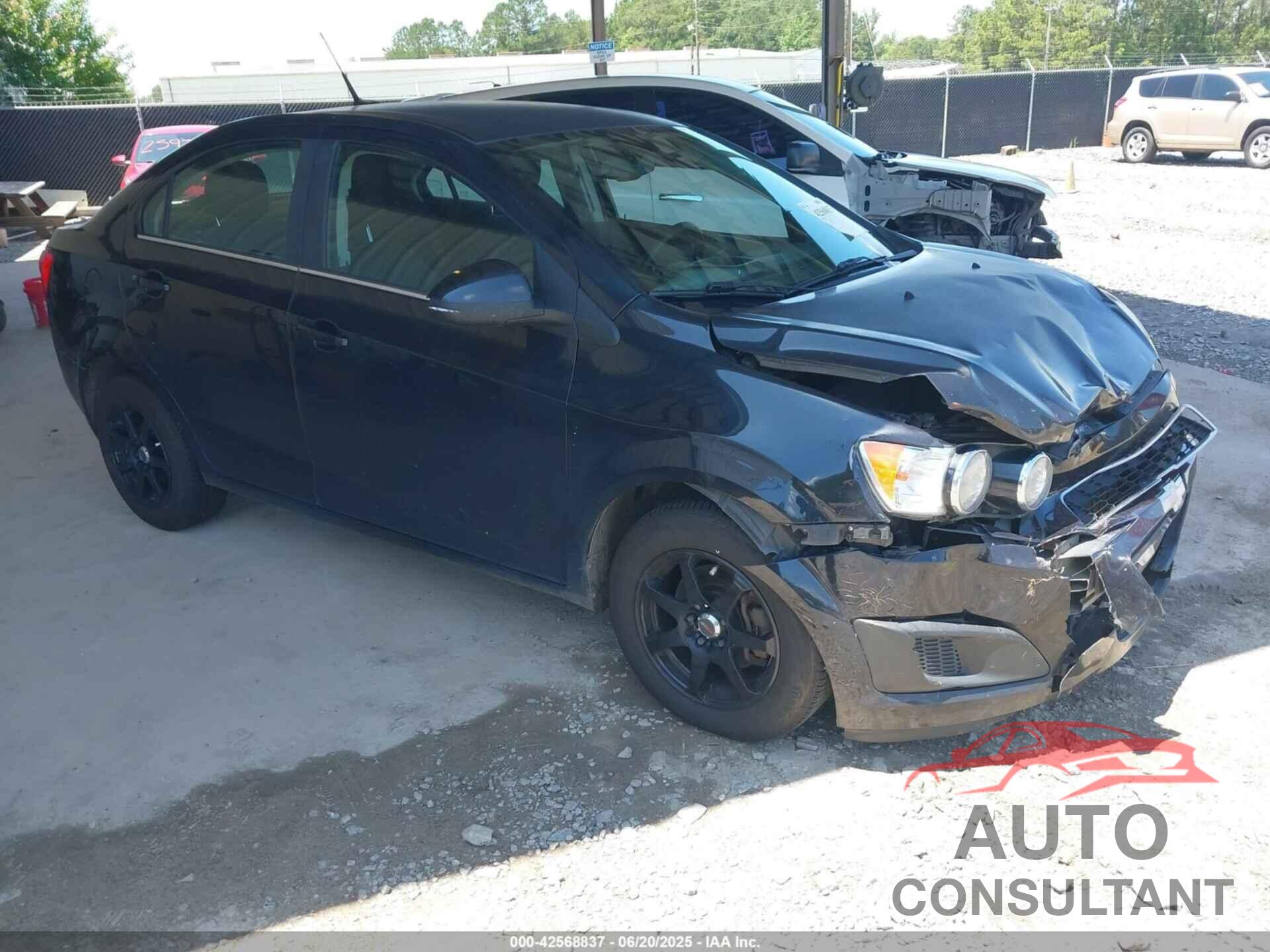 CHEVROLET SONIC 2014 - 1G1JC5SH4E4241628