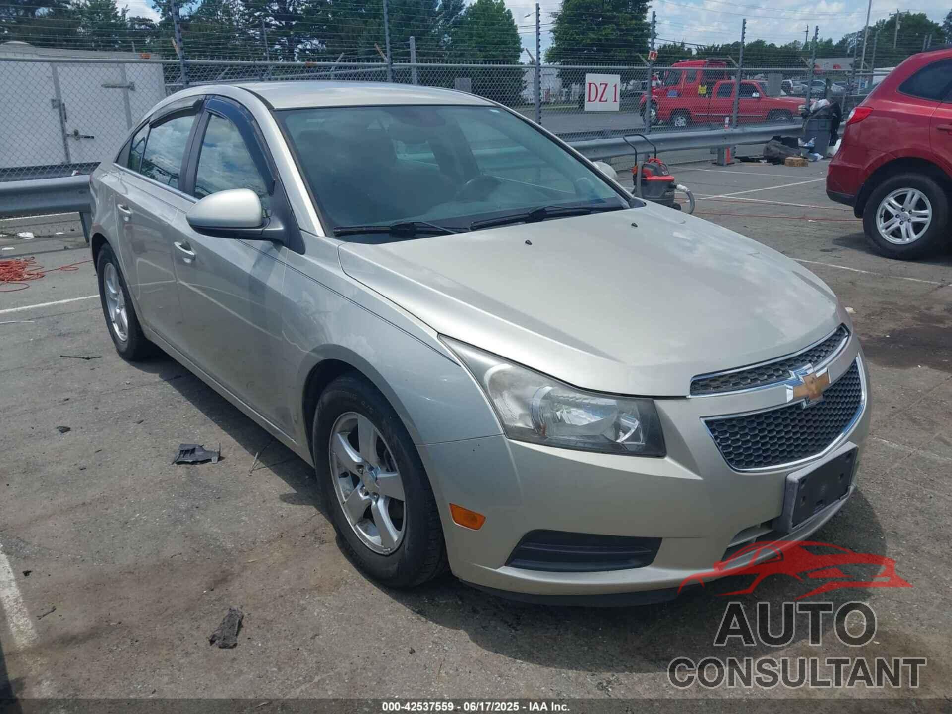 CHEVROLET CRUZE 2014 - 1G1PC5SB7E7455825