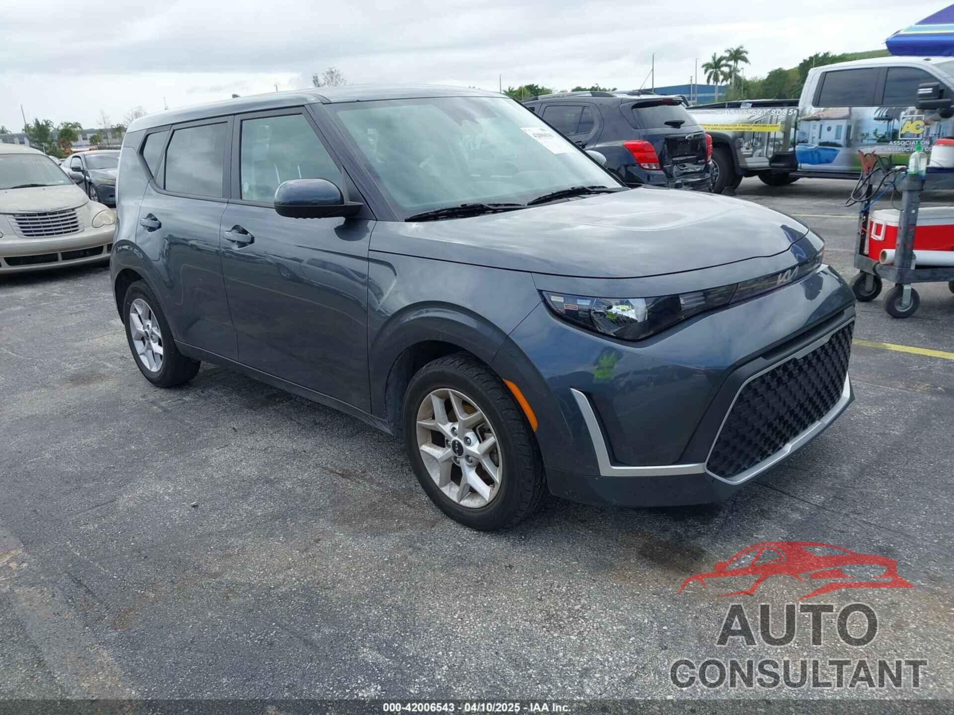 KIA SOUL 2023 - KNDJ23AU1P7878913