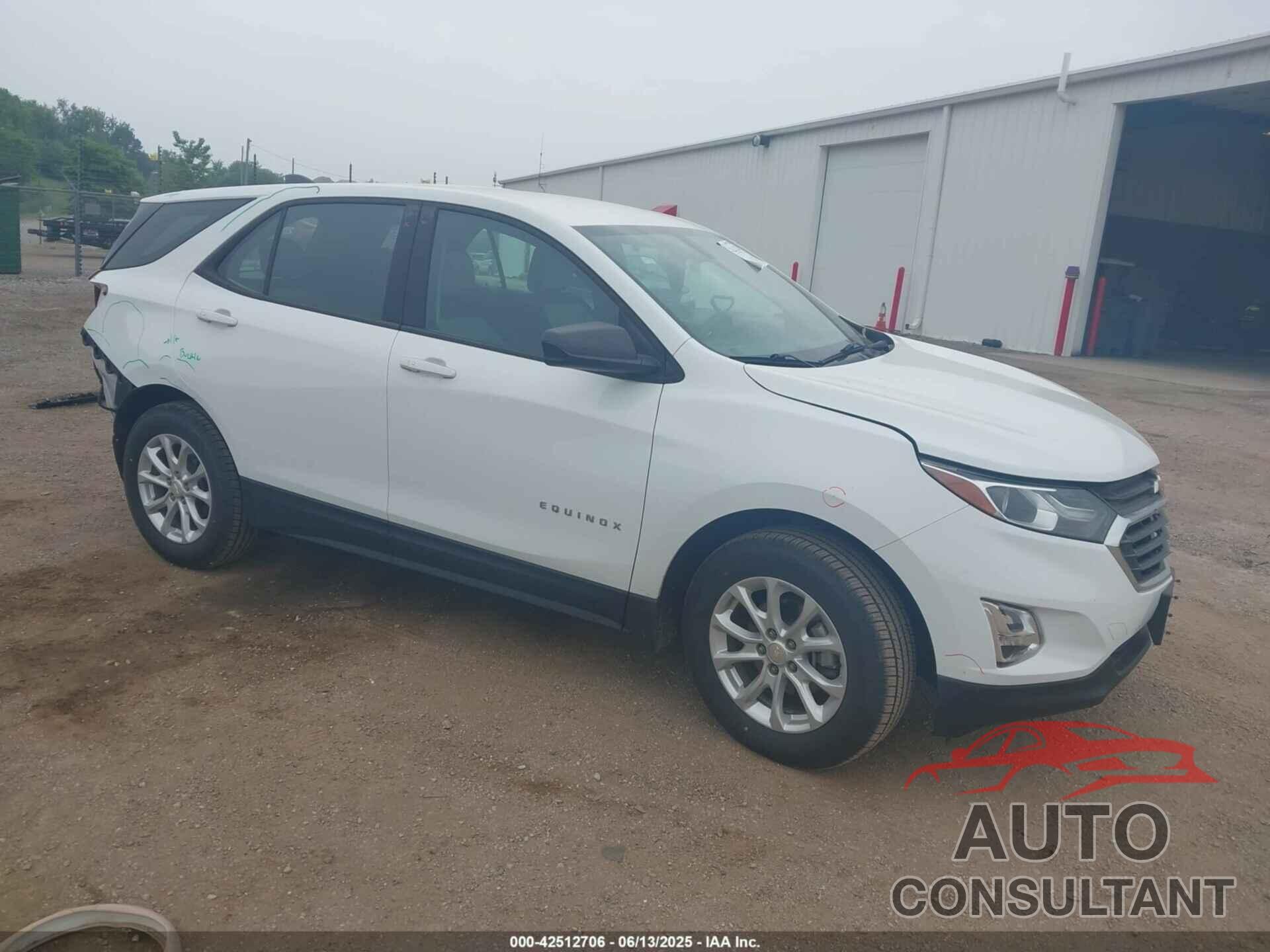 CHEVROLET EQUINOX 2018 - 2GNAXHEV0J6118200