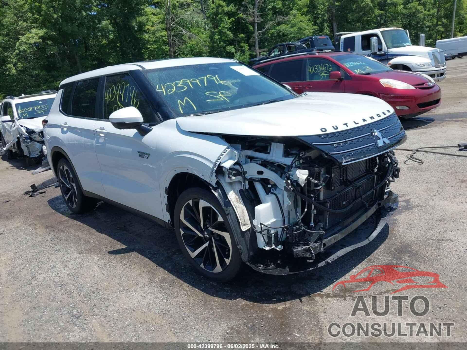 MITSUBISHI OUTLANDER PHEV 2023 - JA4T5UA96PZ027710