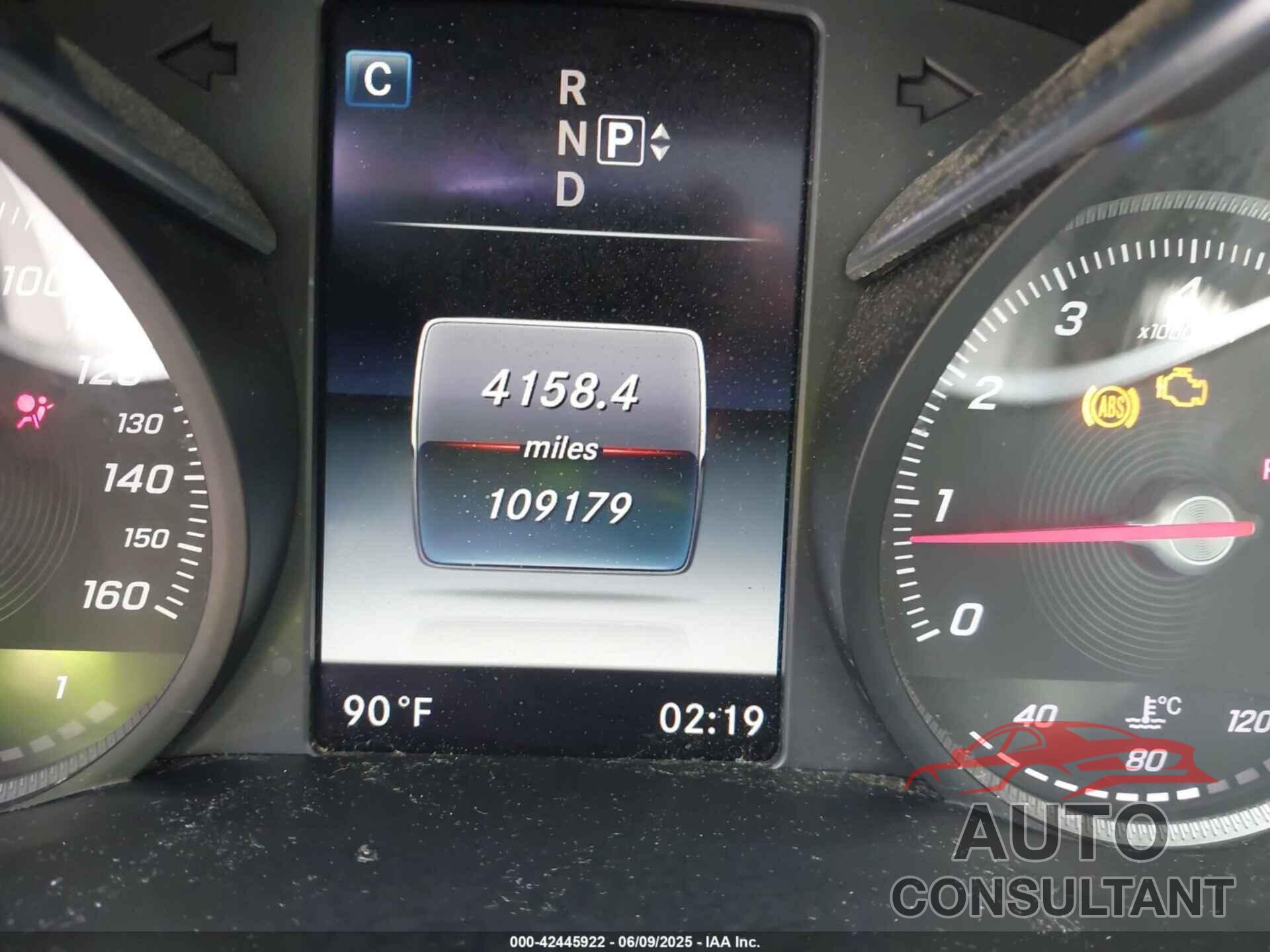 MERCEDES-BENZ C 300 2015 - 55SWF4KB9FU023350