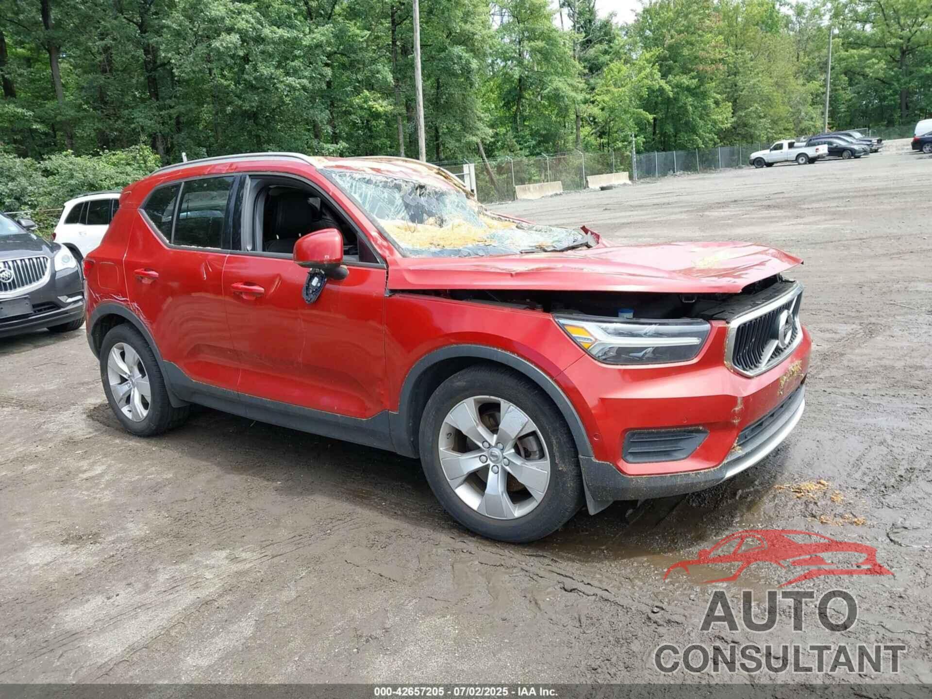 VOLVO XC40 2019 - YV4162XZ6K2011690