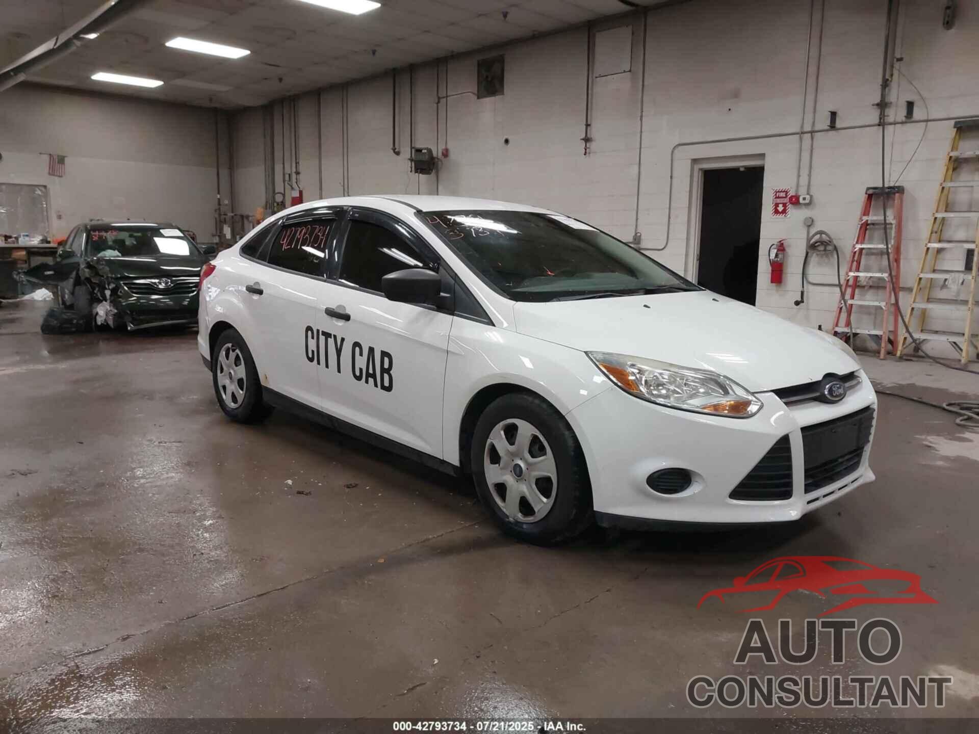 FORD FOCUS 2013 - 1FADP3E29DL148702