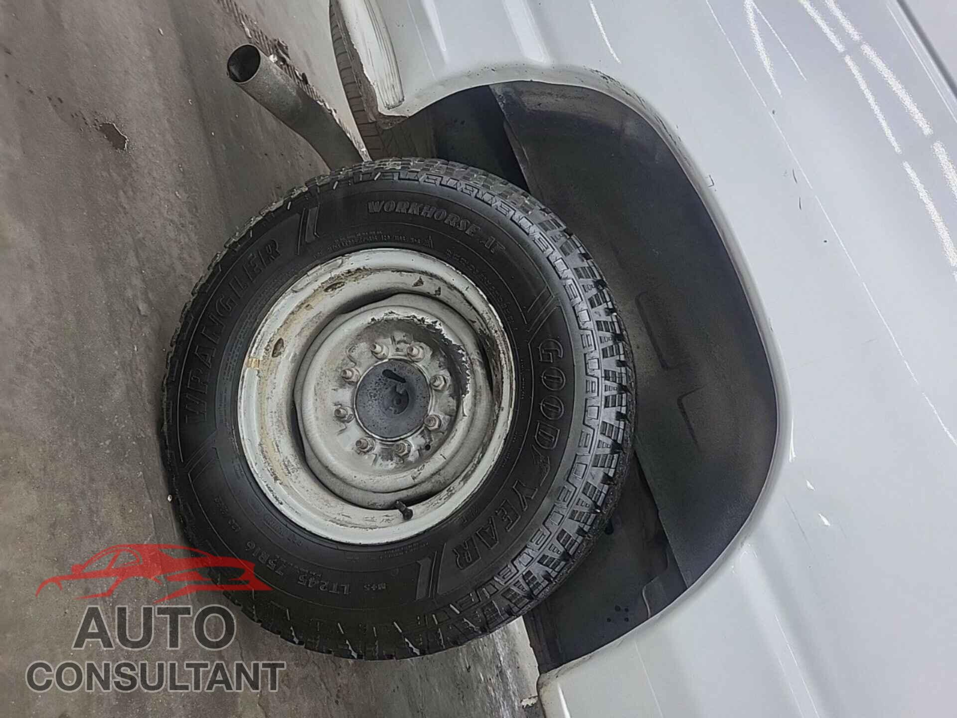FORD ECONOLINE 2014 - 1FBSS3BL8EDB03764