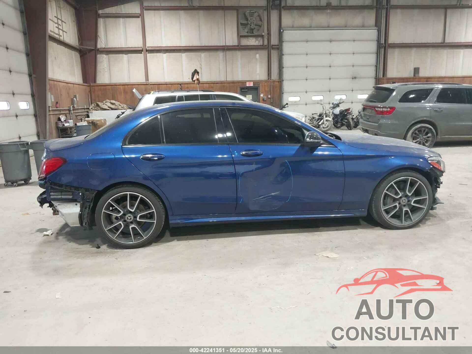 MERCEDES-BENZ C 300 2020 - W1KWF8DB5LR569967