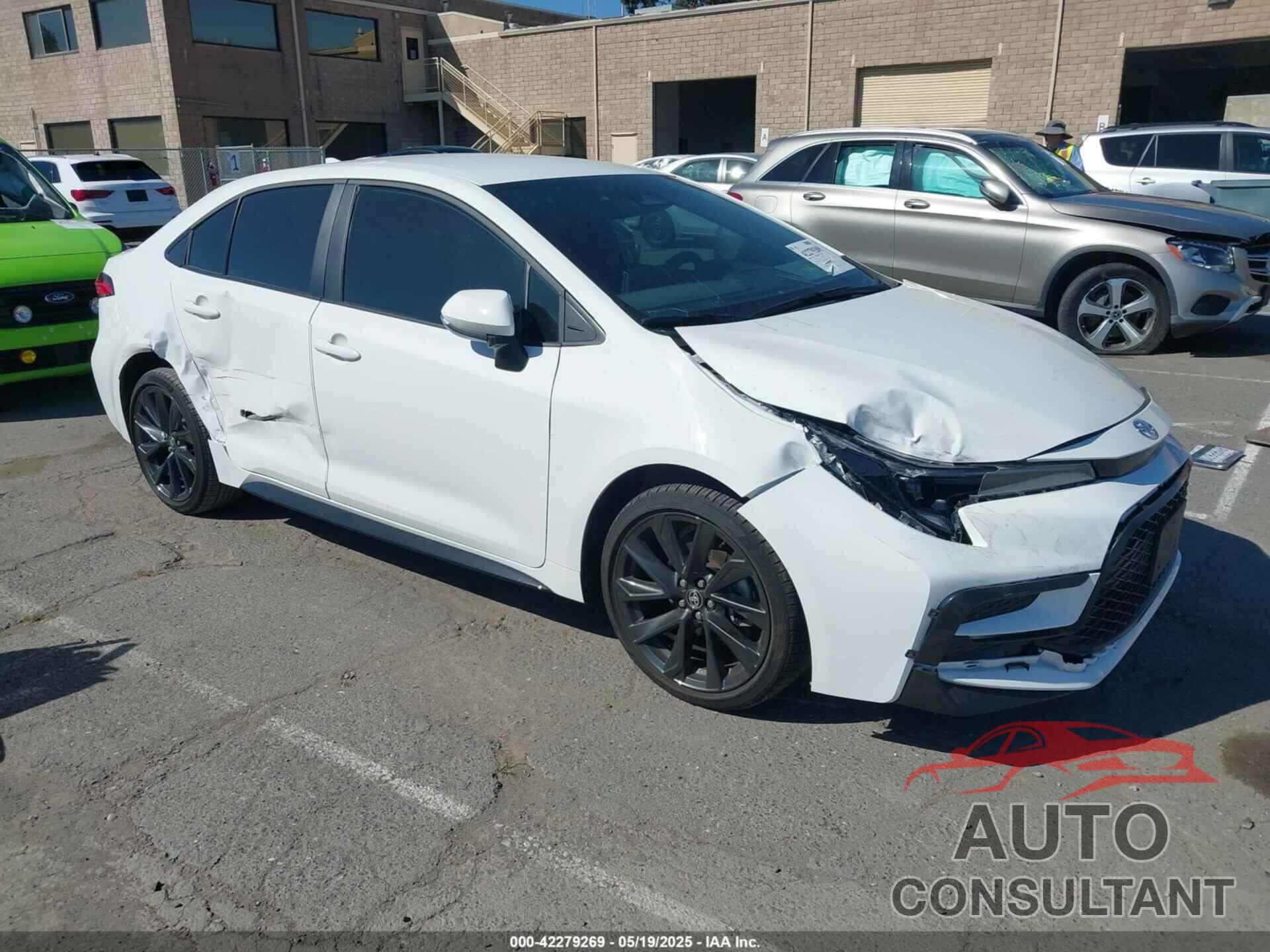 TOYOTA COROLLA 2024 - 5YFS4MCE9RP205640