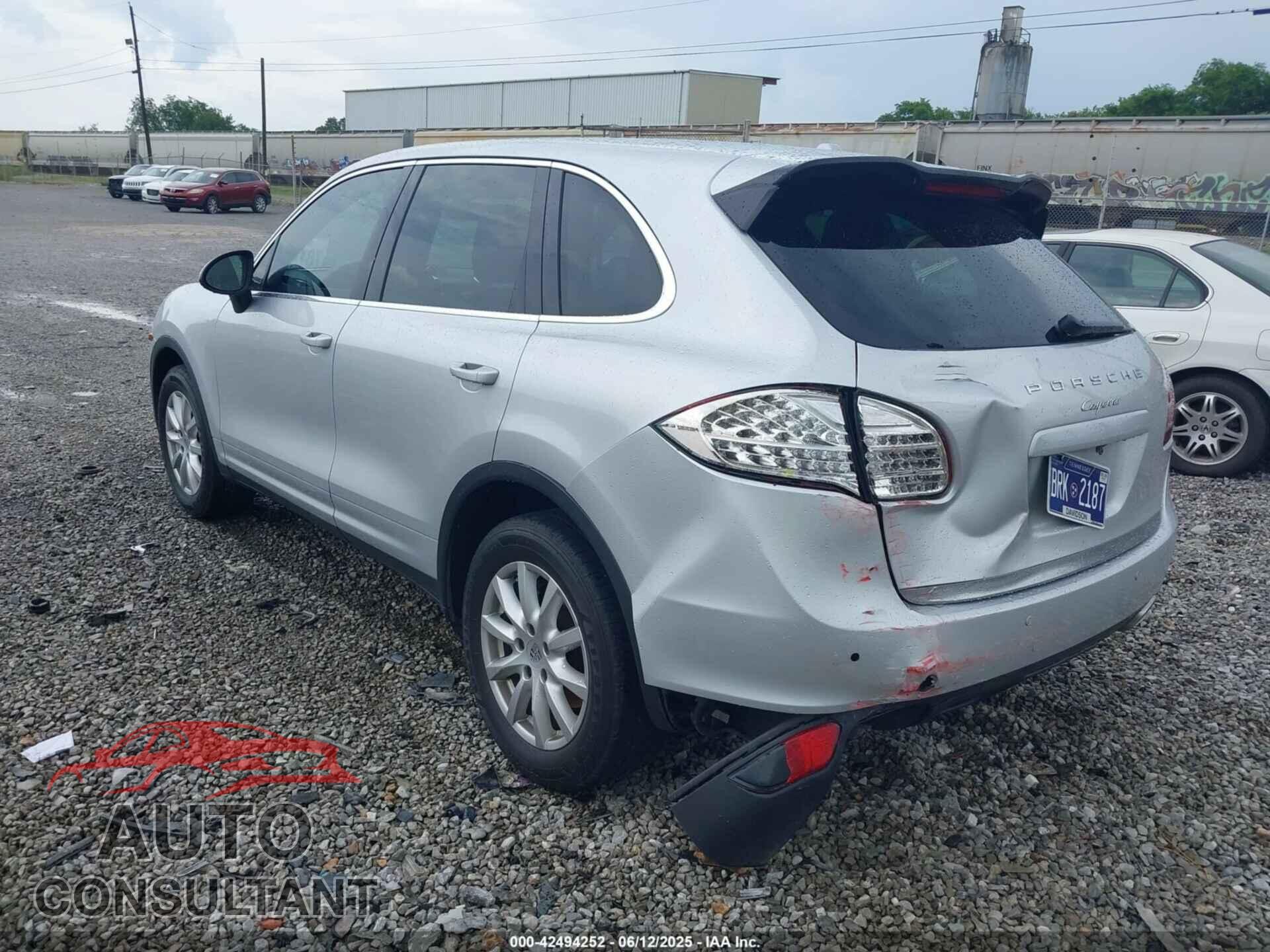 PORSCHE CAYENNE 2013 - WP1AA2A2XDLA04623