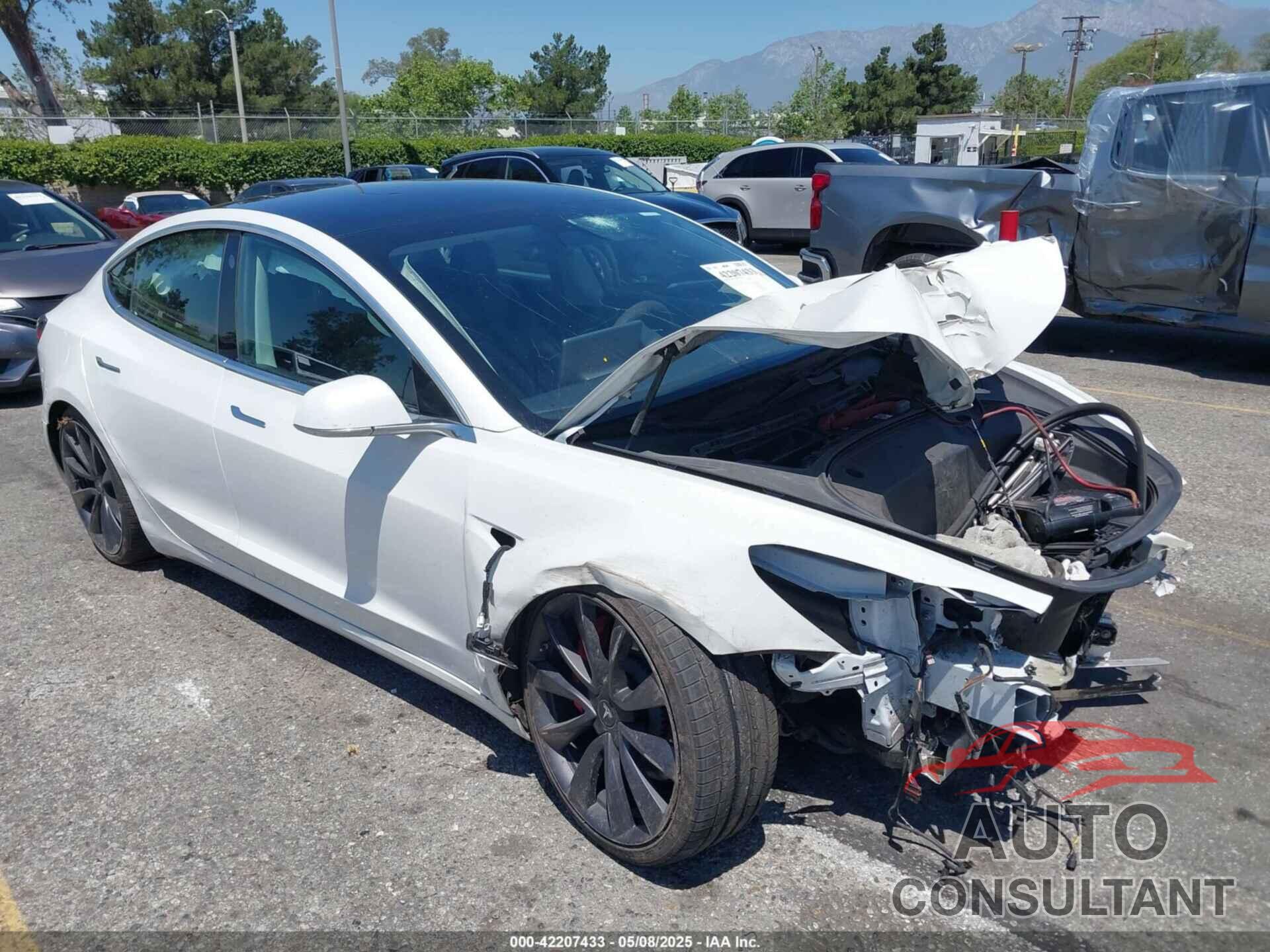 TESLA MODEL 3 2020 - 5YJ3E1EC6LF805448