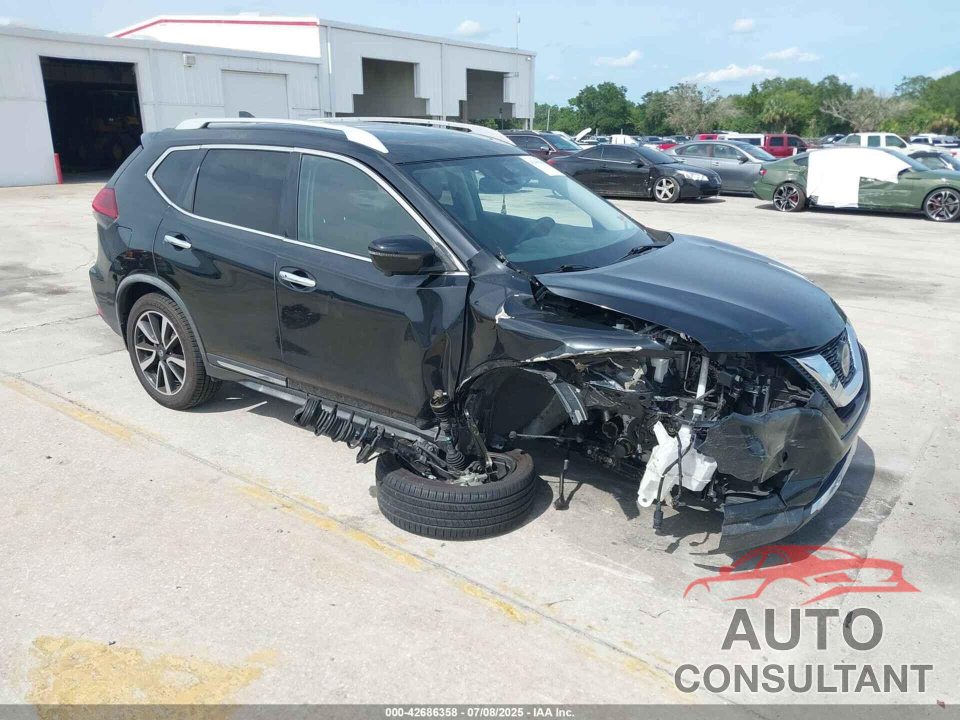 NISSAN ROGUE 2018 - JN8AT2MT7JW468547