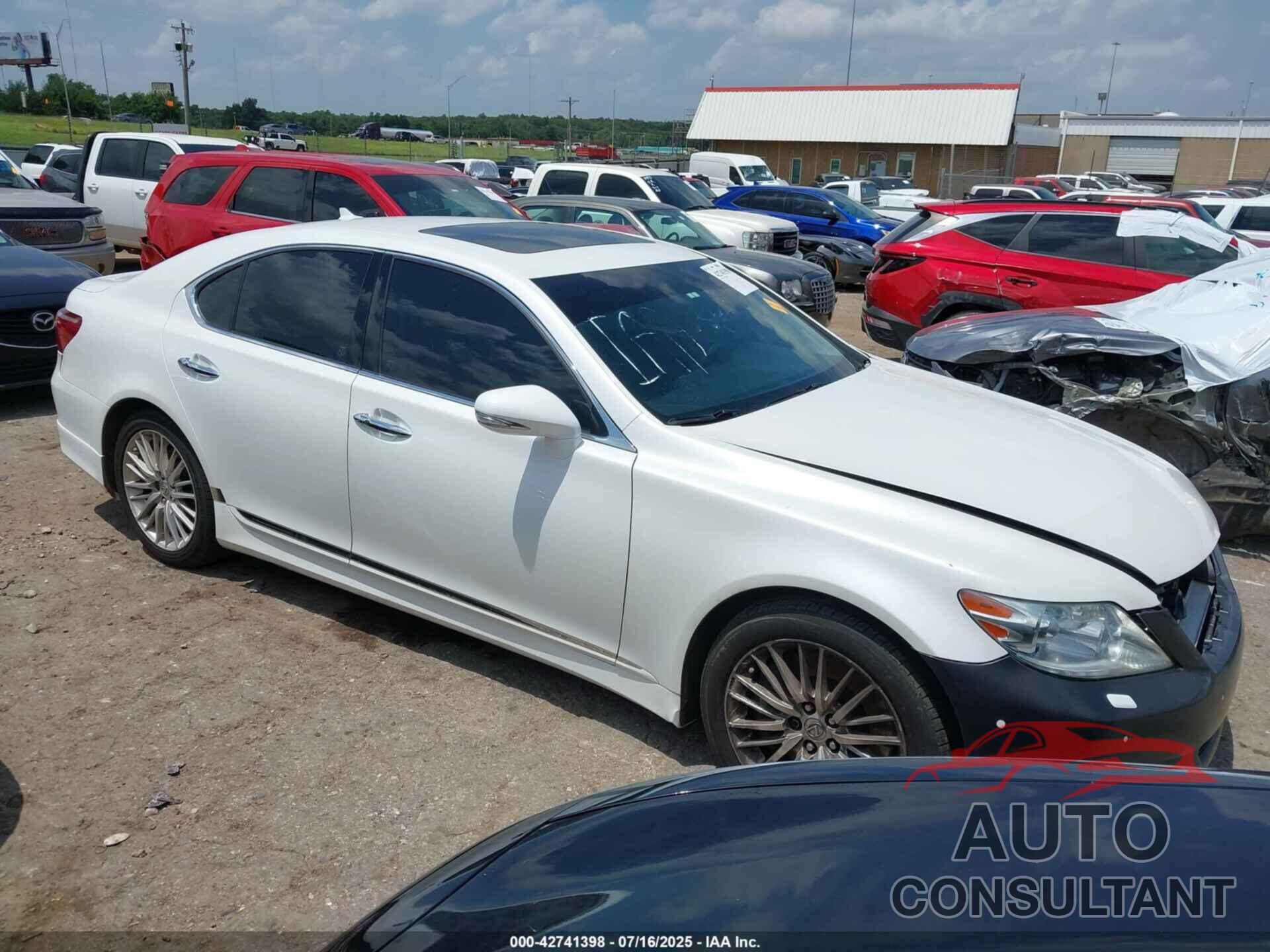 LEXUS LS 460 2011 - JTHBL5EF8B5104413